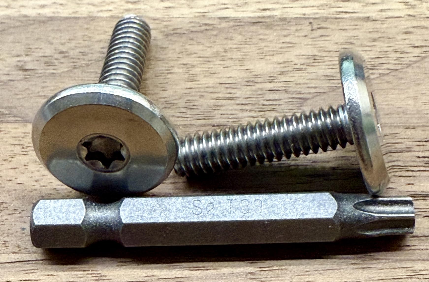 100pcs Hurricane Sidewalk Bolt and Anchor Kit Stainless Steel Shutter Screw | Hurricane Shutter Hardware with Masonry Anchors for Hurricane Shutters Panel 1/4
