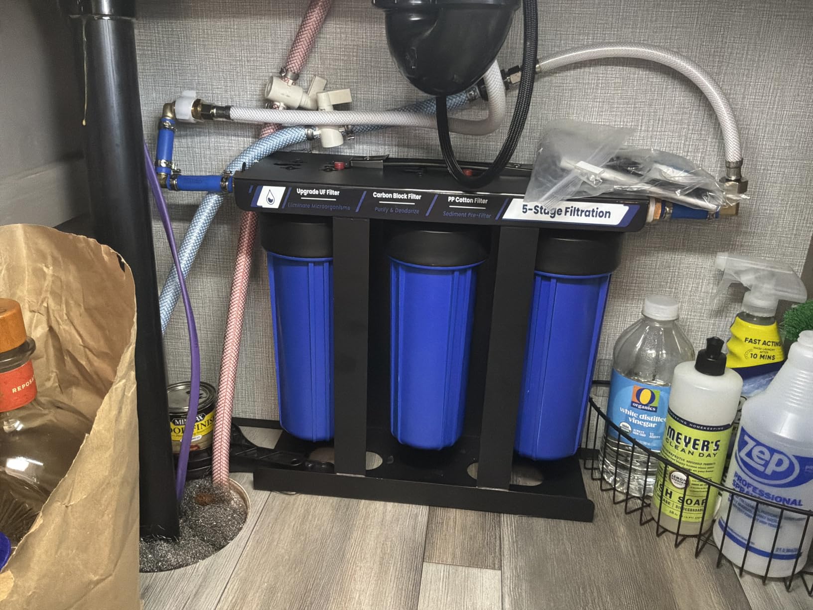 RV Water Filter System, 5-Stage Water Filtration for RVs and Campers, 0.01 Micron Filters Out Sediments, Chlorine, VOCs, Heavy Metals, Odors for Travel Trailers, Boats, 1