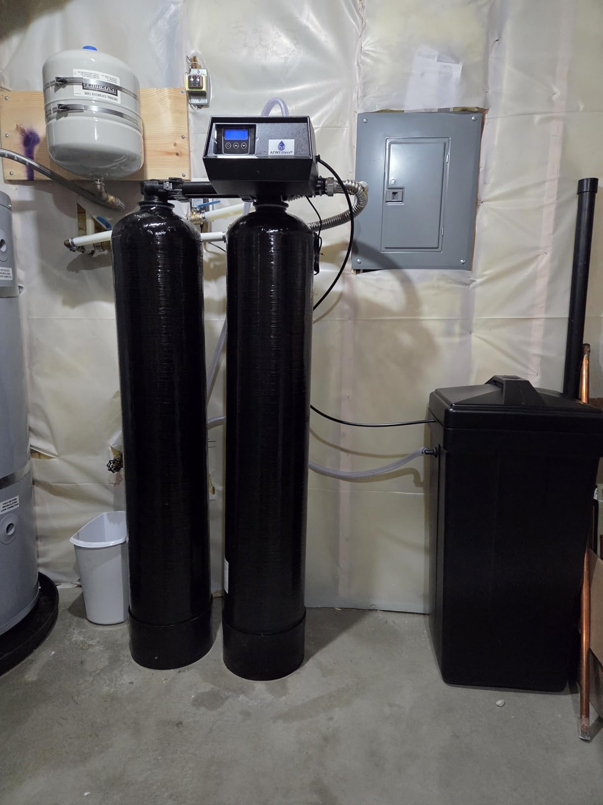 AFWFilters Premium Purolite C100E Resin Fleck 9100SXT Twin Tank Dual Metered, On Demand Water Softener, 48,000 Grains per Tank, 96,000 Grains Total Capacity, 24/7 Soft Water, Complete System customer photo 2