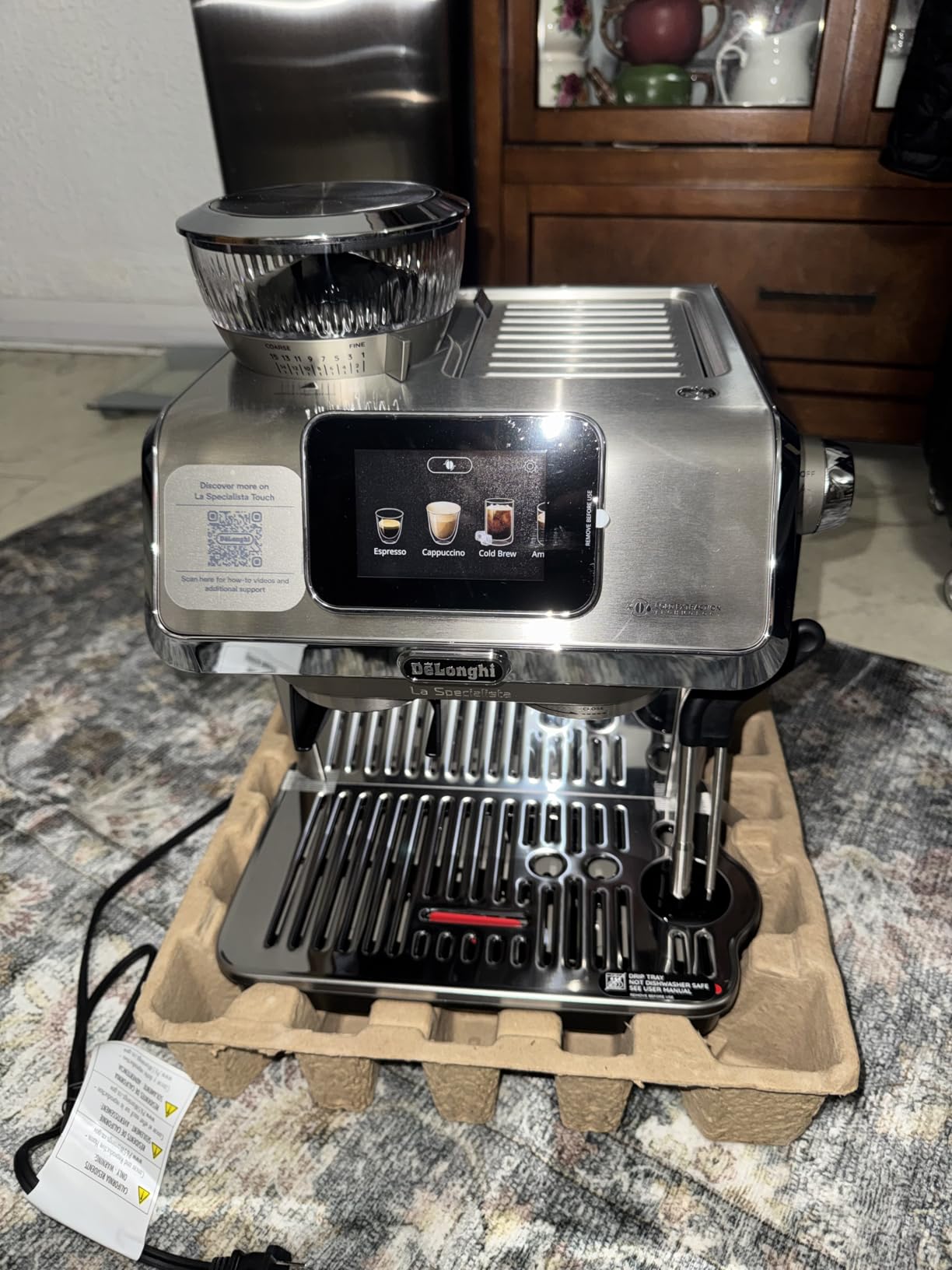 De'Longhi La Specialista Touch Espresso Machine with Coffee Grinder, Guided Brewing, 10 Preset Recipes, Automatic or Manual Milk Frother, Touchscreen Display customer photo 2