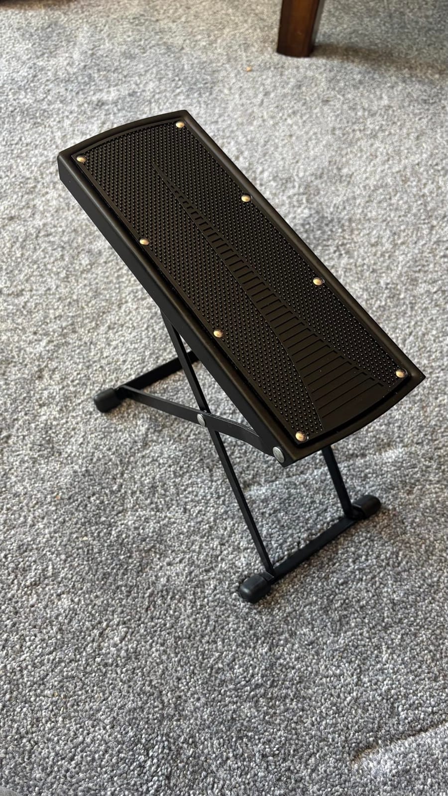 Pedicure Foot Rest, 6 Heights Adjustable Foot Stool, Metal Foldable Non-Slip Stand for Home and Salon Use Pedicure Station, Ideal Pedi Stool for Nail Tech or Guitar Foot Stool Black customer photo 2