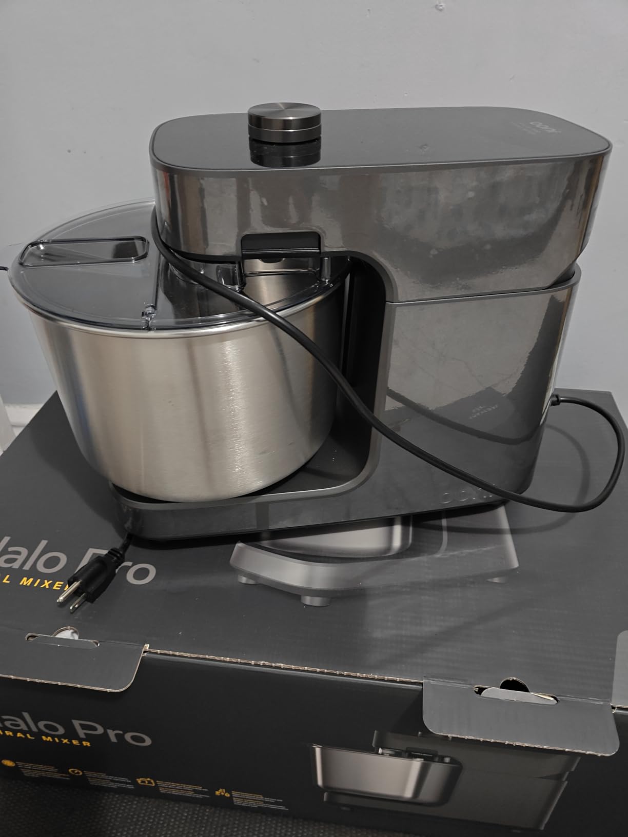 Ooni Halo Pro Spiral Mixer - Dough Stand Mixer with Attachments, 7.3 Quart Capacity and 58 Speed Settings - Charcoal Grey customer photo 2