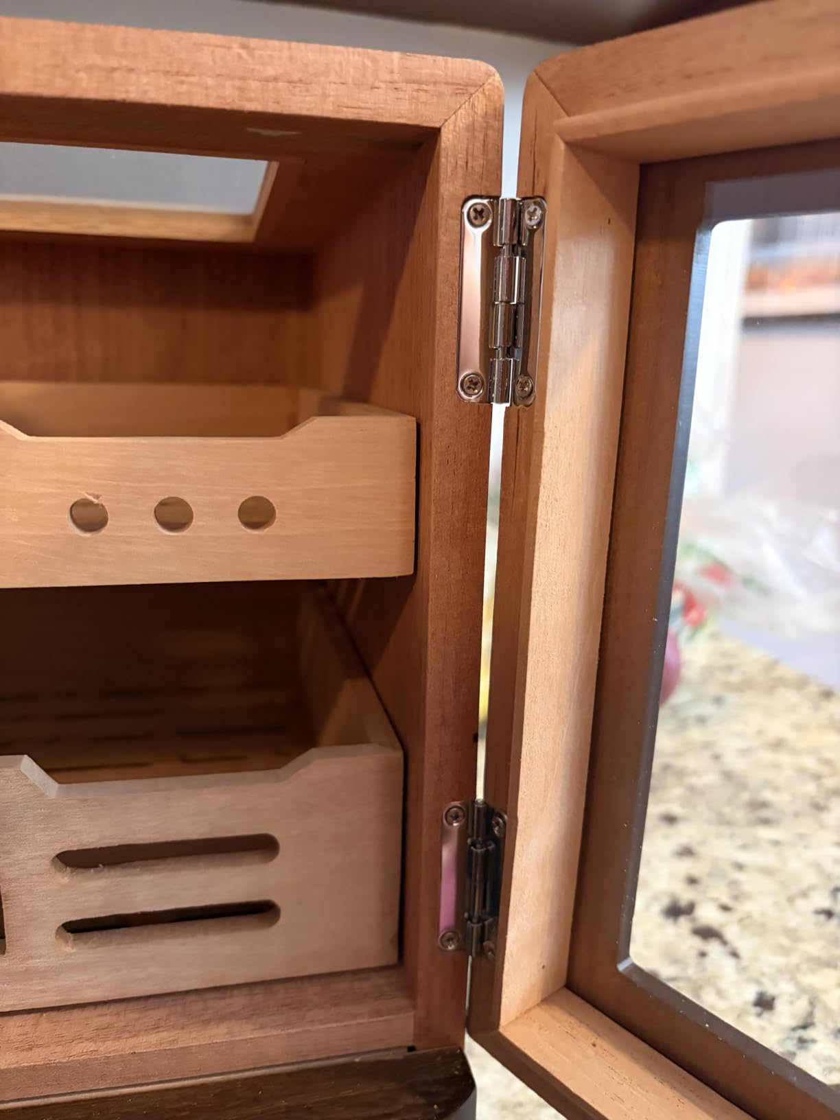 XIFEI Cigar Humidor Cabinet, Glass Top & Adjustable LED Lighting, Digital Hygrometer, 2 Humidifiers, Cigar Tube, Desktop Cedar Wood Humidor with Accessory Drawer for 80-100 Cigars, Ideal Men's Gift customer photo 2