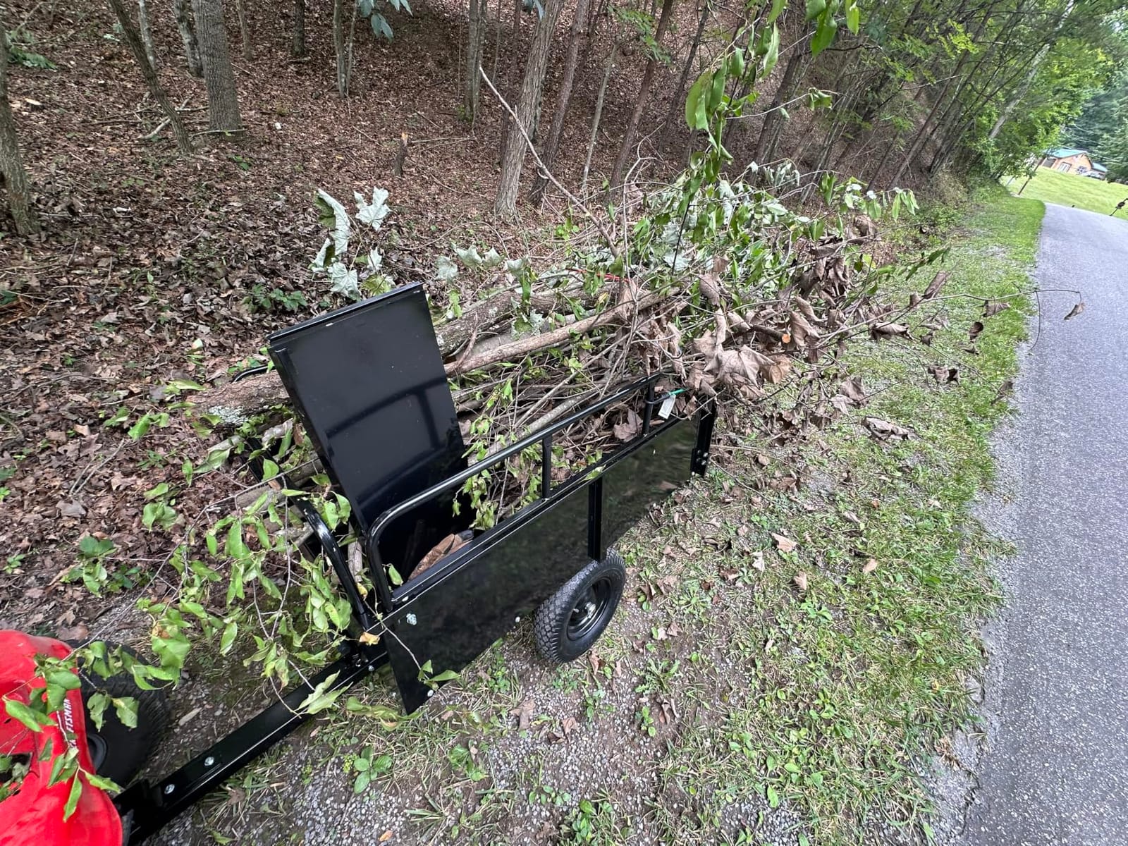 VEVOR Heavy Duty ATV Trailer Tow Behind Dump Cart, 17 Cu.Ft. 600lbs Capacity, Pull Behind Steel Yard Wagon Dump Trailer for Tractor Lawn Mower Garden with 16in Tires customer photo 1