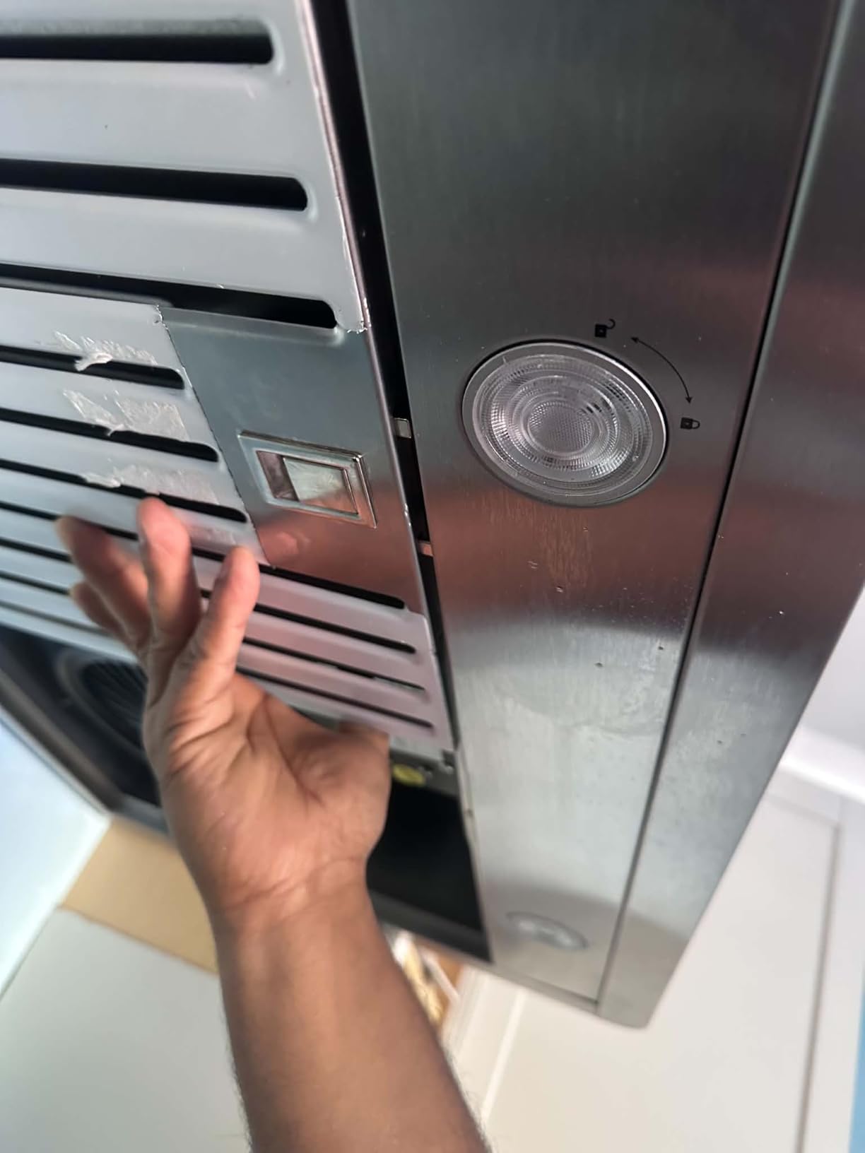 VIKIO HOME 30 Inch Under Cabinet Range Hood, 980CFM Fast Venting Ducted | Kitchen Hood With 3 Speed Gesture & Touch Control, Stainless Steel Stove Vent Hood With LED Light And 2 Baffle Filters customer photo 2