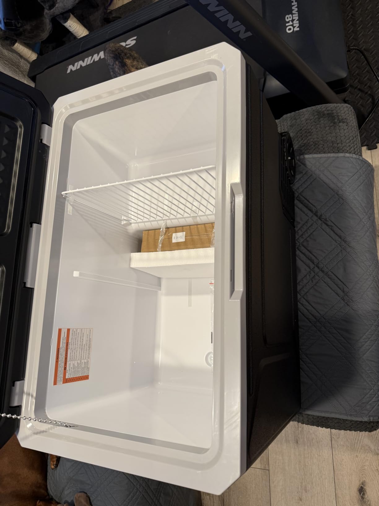 VEVOR 12 Volt Car Refrigerator, 100.4QT/95L Portable Car Fridge Dual Zone | for Outdoor, Camping, Travel, RV, Electric Cooler with Wheels, Handle, -4℉ to 68℉, 12/24V DC 100-240V AC Compressor Freezer customer photo 1