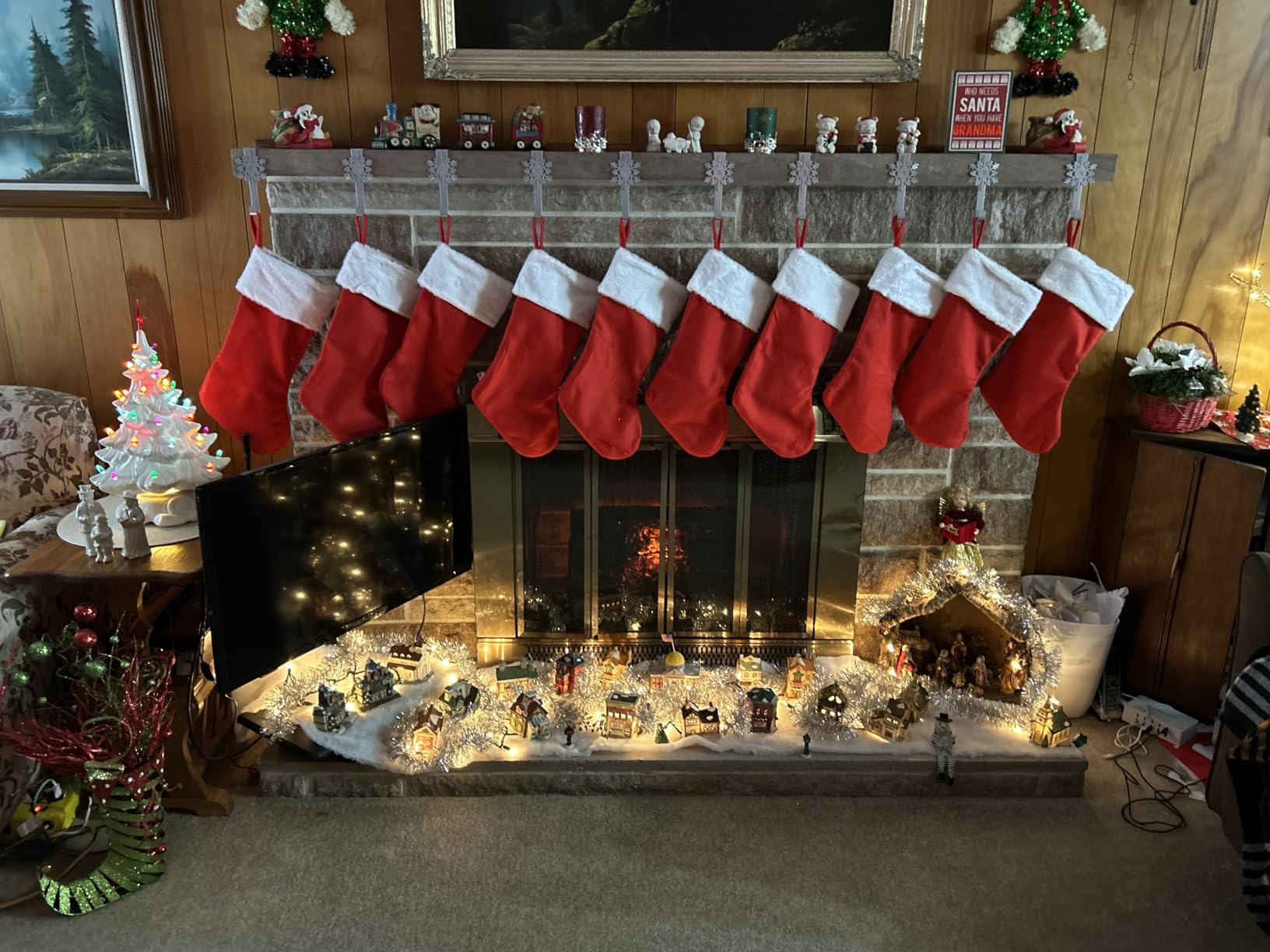 6Pack Red Christmas Stockings Traditional 20 Inch Large Vintage Christmas Stocking Polyester Plush Luxury Xmas Stocking for Family Holiday Party Decor and Xmas Tree Fireplace Mantle Pet customer photo 1
