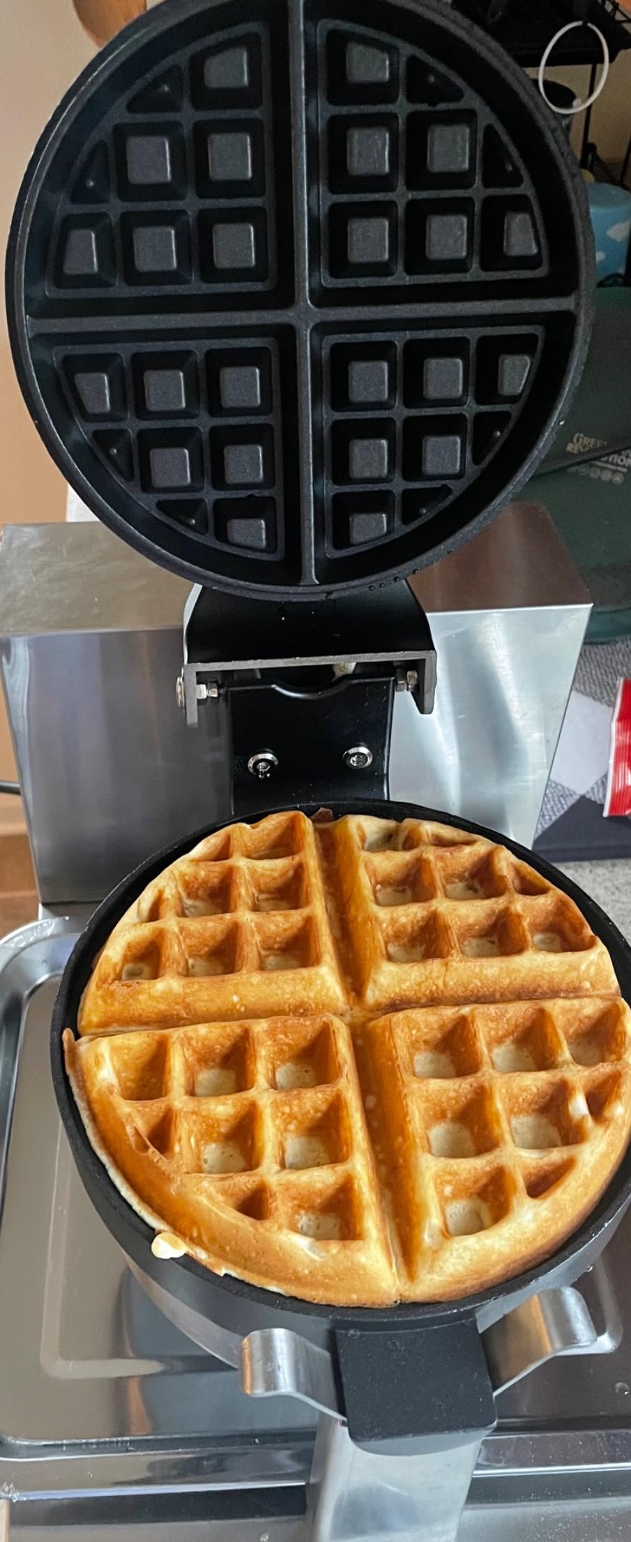 Commercial Belgian Waffle Maker - Rotating Double Waffle Maker w/Non-stick and 1.2 in Thick, Flip Belgian Waffle Machine w/ 122-572°F Temp Range and Timer, Stainless Steel Waffle Iron, 2400W customer photo 1