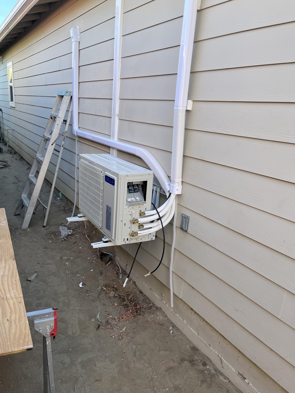 DELLA 18K BTU 2 Zone 9000 9000 BTU Mini Split AC & Heat Pump, Energy Star 22 SEER2 Inverter 230V Ductless AC System for Rooms up to 800 Sq.Ft, WiFi & Voice Control, Pre-Charged, 16.4ft Install Kit customer photo 1