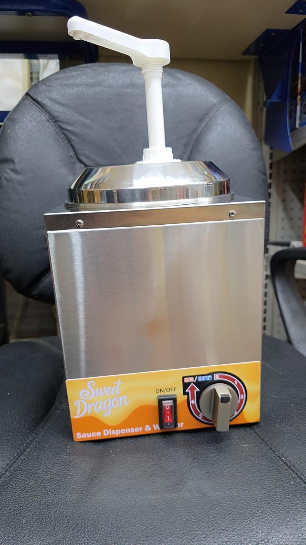 Nacho Cheese Dispenser, 4.6 Qt Nacho Cheese Dispenser with Pump, Stainless Steel Hot Fudge Cheese Warmer W/6-Level Temperature Adjustment, Commercial Sauce Dispenser for Butter Syrup Caramel customer photo 1