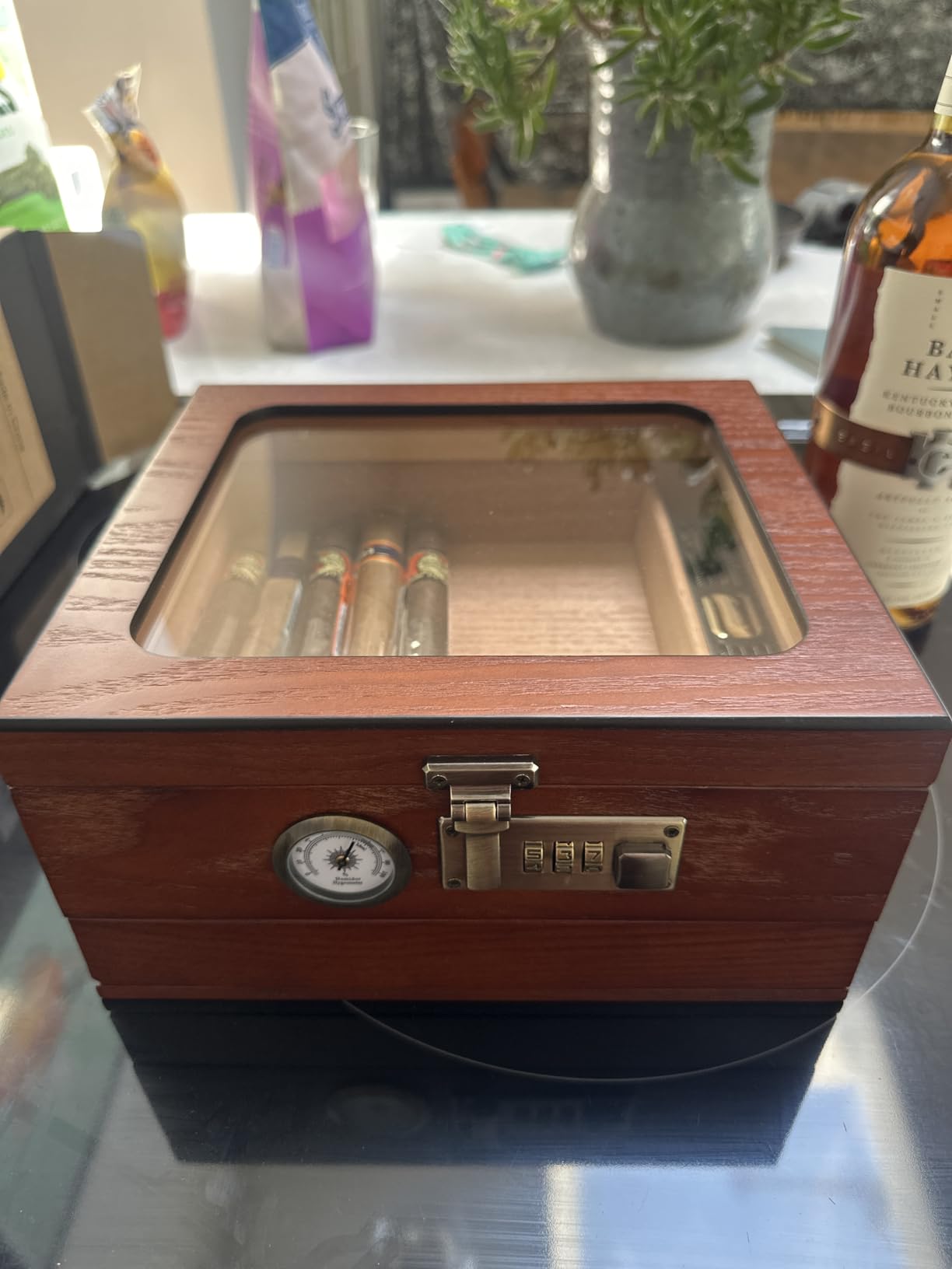 Tesonway Cigar Humidor,Cedar Wood Humidor Cigar Box,Glass Top Desktop Humidor with Digital Thermo-Hygrometer, Humidifier, Divider, Accessories Drawer and Combination Lock,Cigar Gift for Men customer photo 2