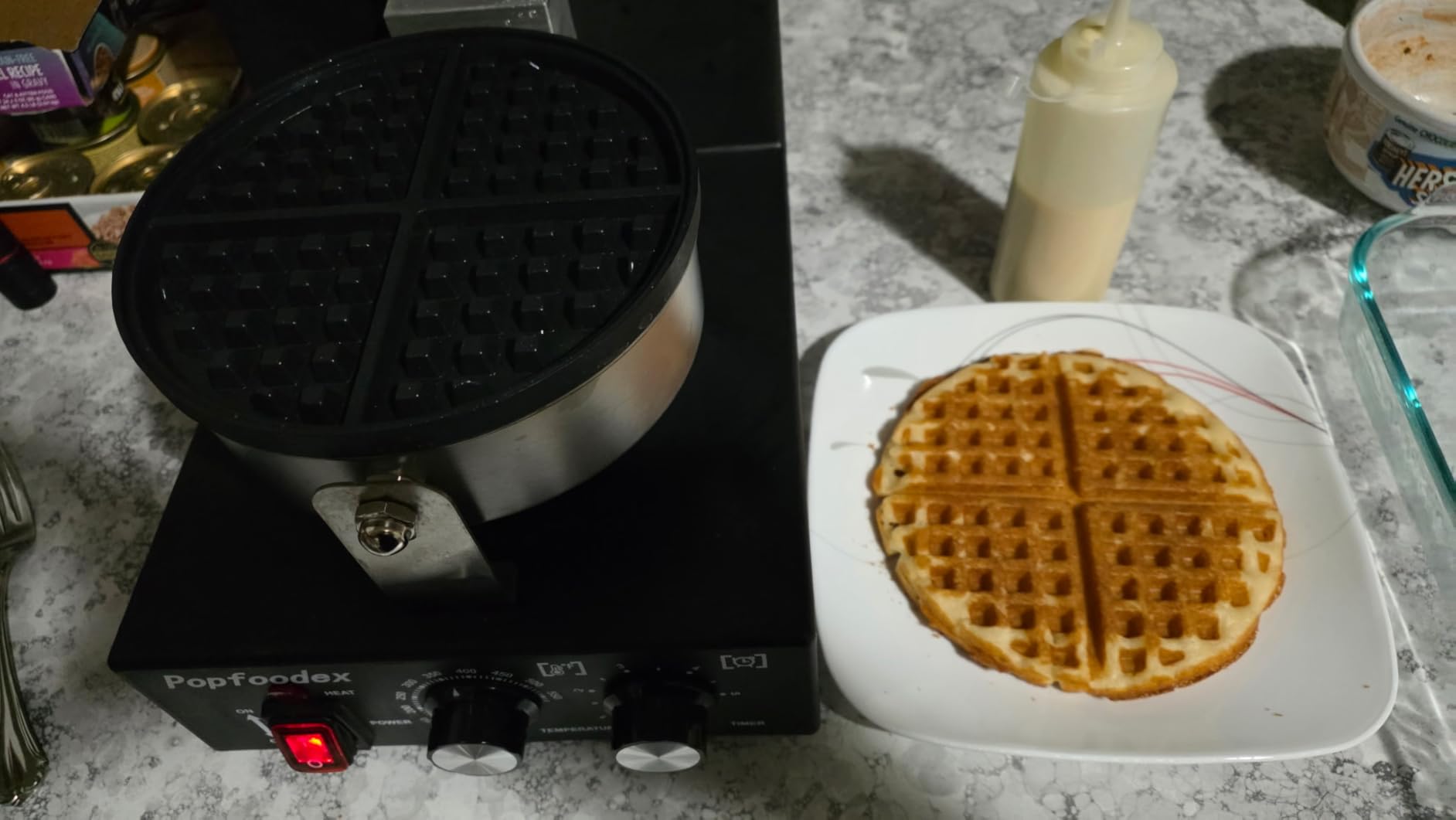 Commercial Waffle Maker for Restaurant, 110V Electric Waffle Maker w/Non-stick and 122-572°F Adjustable Temp, 1200W Profession Waffle Iron with Timer and Heavy Duty, Hotel Waffle Machine customer photo 2