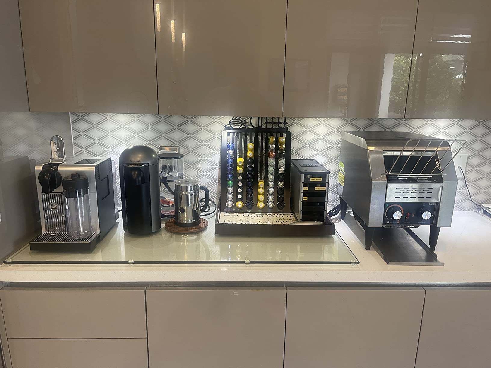 PYY Commercial Conveyor Toaster 300pcs/h - Electric Conveyor Belt Toaster for Toast, Bun, Bagel, Bread, Heavy Duty Stainless Steel Toaster Oven for Restaurant, Bakery, Buffet Use customer photo 2