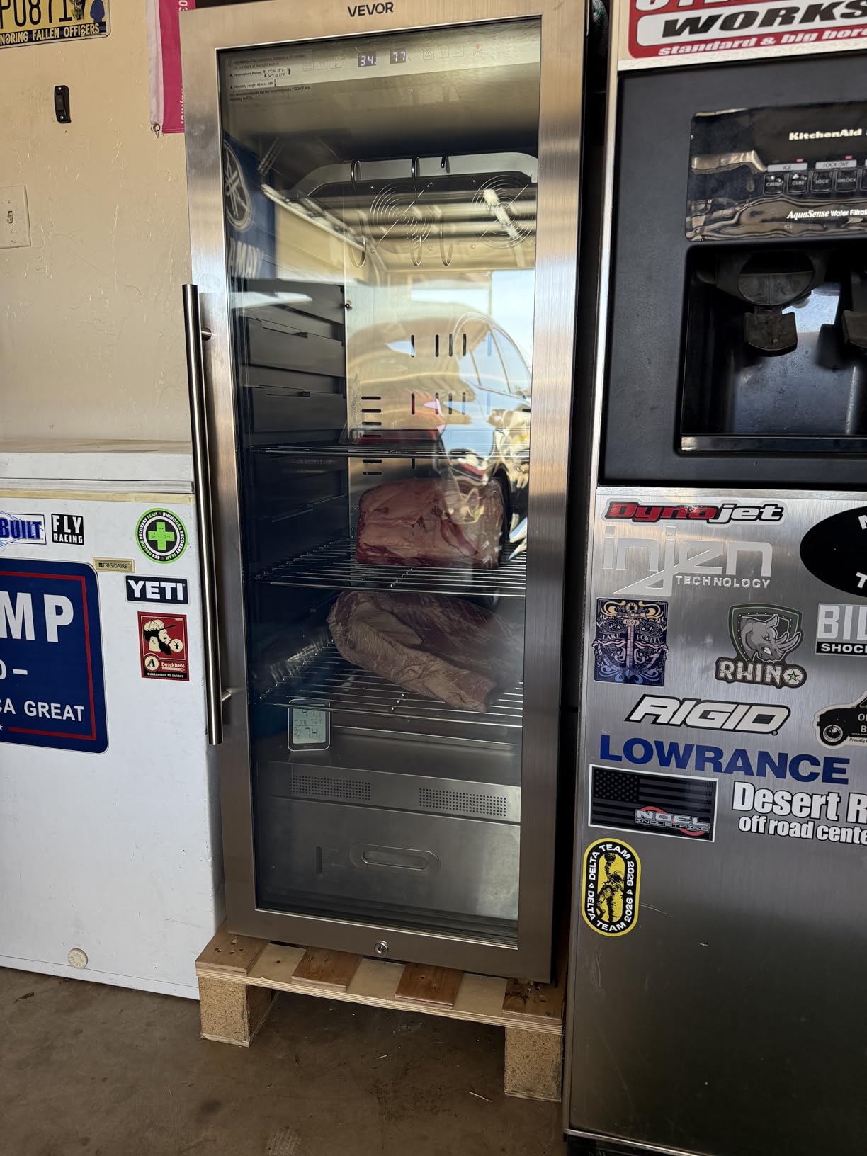 VEVOR 232 LBS Dry Aging Fridge for Steaks, Dry Ager Refrigerator for Meat with Precise Temperature & Humidity Control, Freestanding Beef Aging Machine Refrigerator, Himalayan Salt Not Included | For Steak Curing Use, Boosts Flavor And Tenderness, Digital Monitoring, Adjustable Racks, Airflow customer photo 2