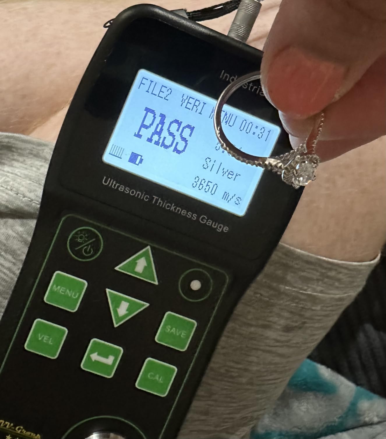 Ultrasonic Thickness Gauge Industrial-888 - Echo-Echo Through Coating up to 19.7 mils (500 μm), Pulse-Echo for Cast Iron, VERI Metal Test, NDT Thickness Meter 0.039-19.685 in customer photo 1