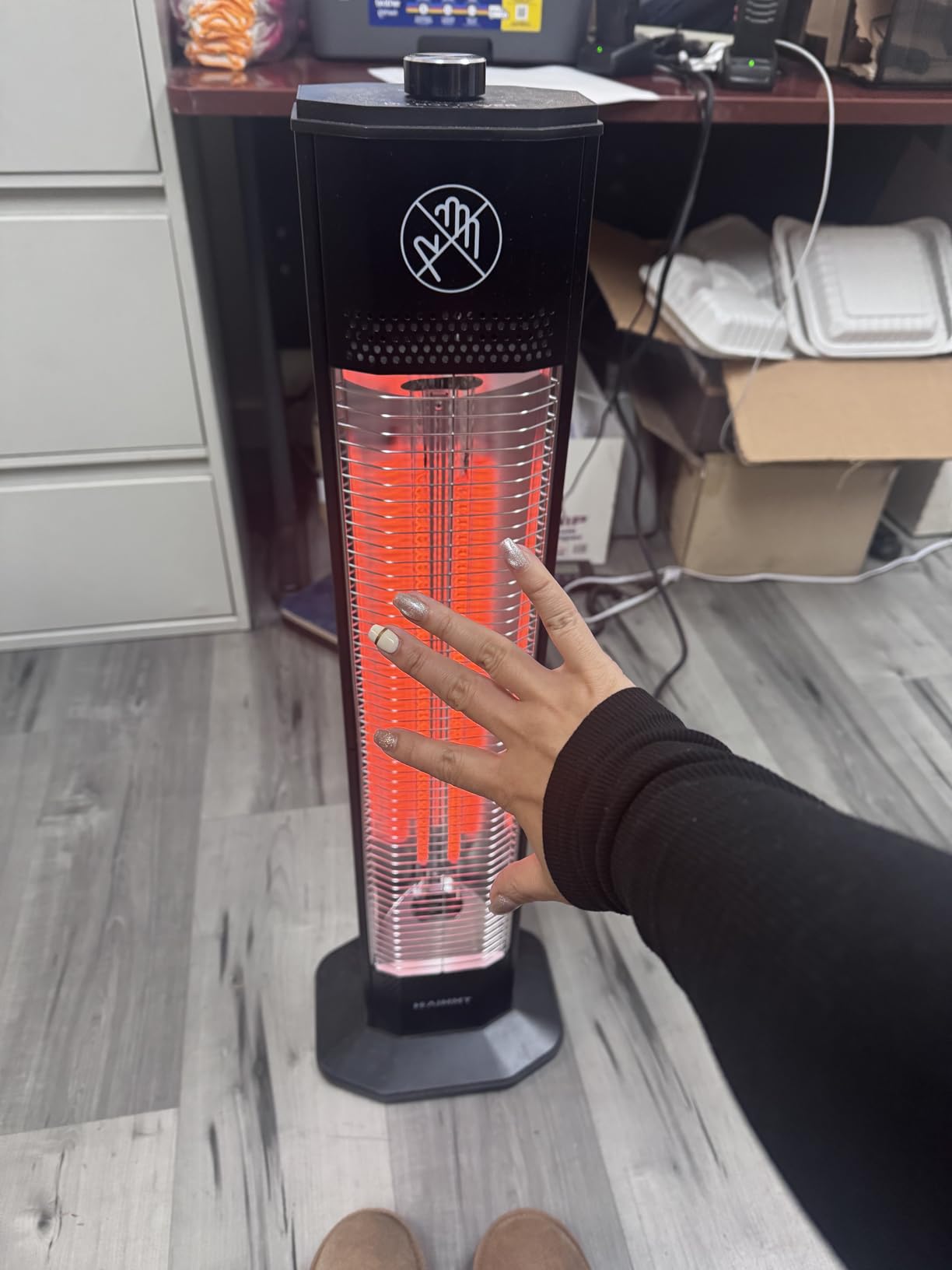 Outdoor Electric Patio Heater, 34-inch 1500W Infrared Tower Heater with Instant Heating, Tip-Over & Overheat Protection, IPX5 Waterproof Space Heater for Patio Garage Workshop Indoor & Outdoor Use customer photo 1