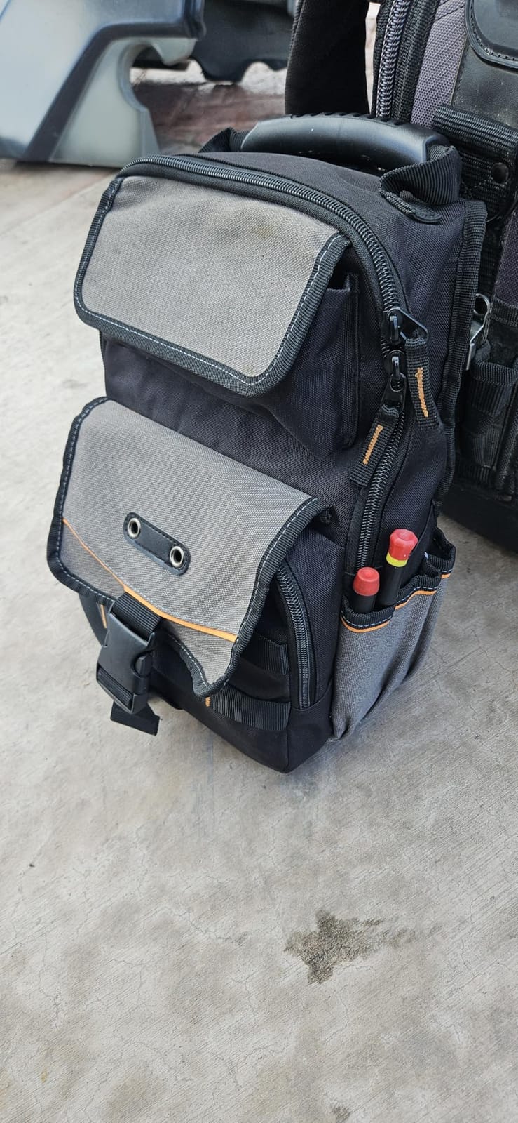 Electrician Tool Pouch Bag, Zippered HVAC Tool Organizer | Heavy-Duty Canvas Fabric, Ergonomic Handle, Removable Shoulder Strap, Ideal for Maintenance Repair Technician customer photo 1
