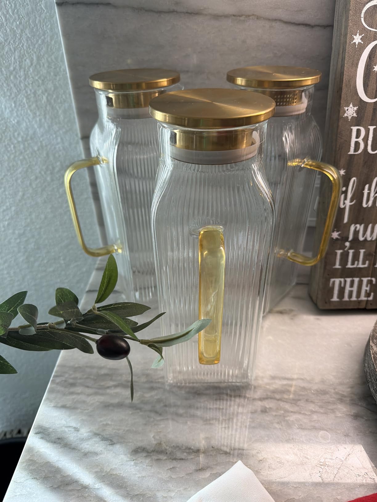 4 Pack 2 Liter/68 oz Square Glass Pitcher with Lid, Classic Stripes Water Pitchers with Handle for Fridge, Large Jug for Iced Tea, Coffee, Borosilicate Glass Carafe for Hot/Cold Brew Drink, Gold customer photo 2