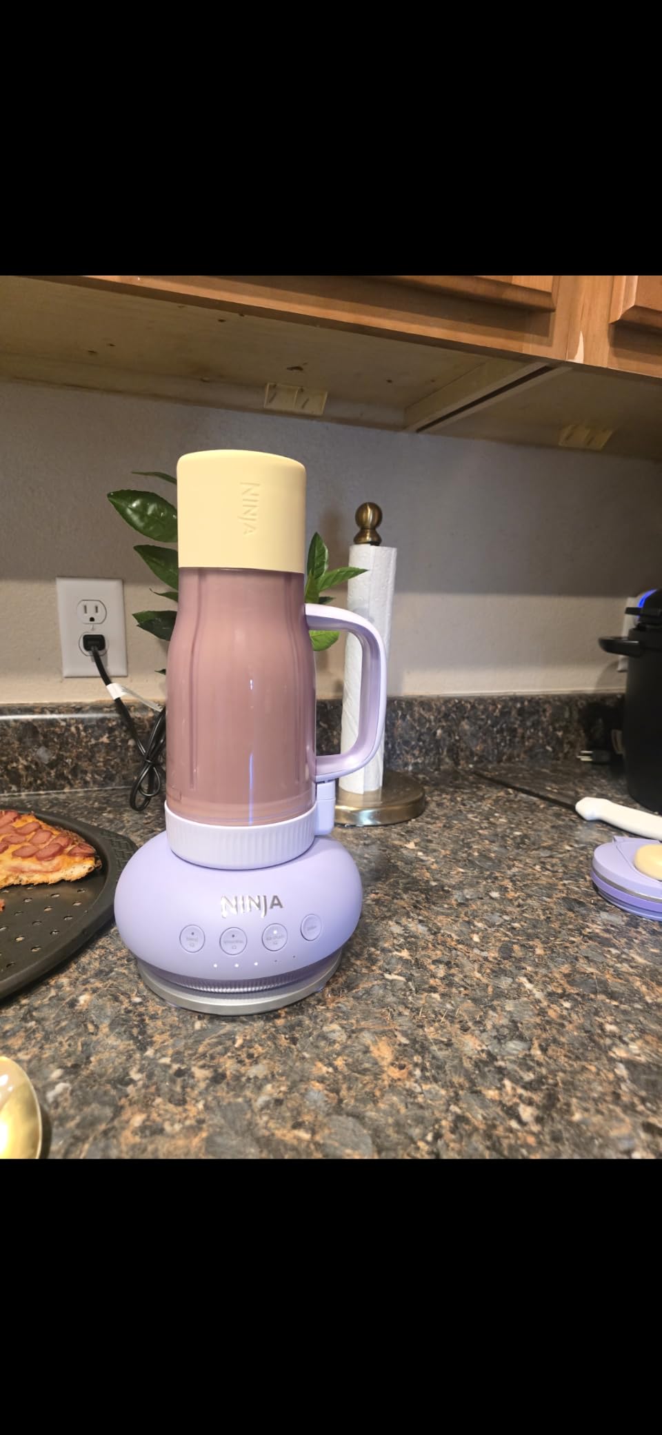 Ninja BlendBOSS Personal Blender, 26oz Tumbler, 1200PW, Stone Mint, DB351ST | 1200-peak-watt BlendBOSS crushes ice to snow. 26-oz leakproof tumbler, chug spout & detachable straw. Dishwasher safe. customer photo 2