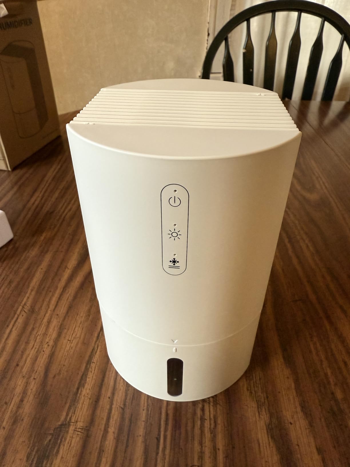 Small Dehumidifier, 35OZ, 25dB Quiet for Bedroom Bathroom Closet | 350 Sq.Ft, Energy Saving, Auto Defrost, Auto Shut-off, Colorful lights, for Wardrobe Office & RV, White customer photo 1