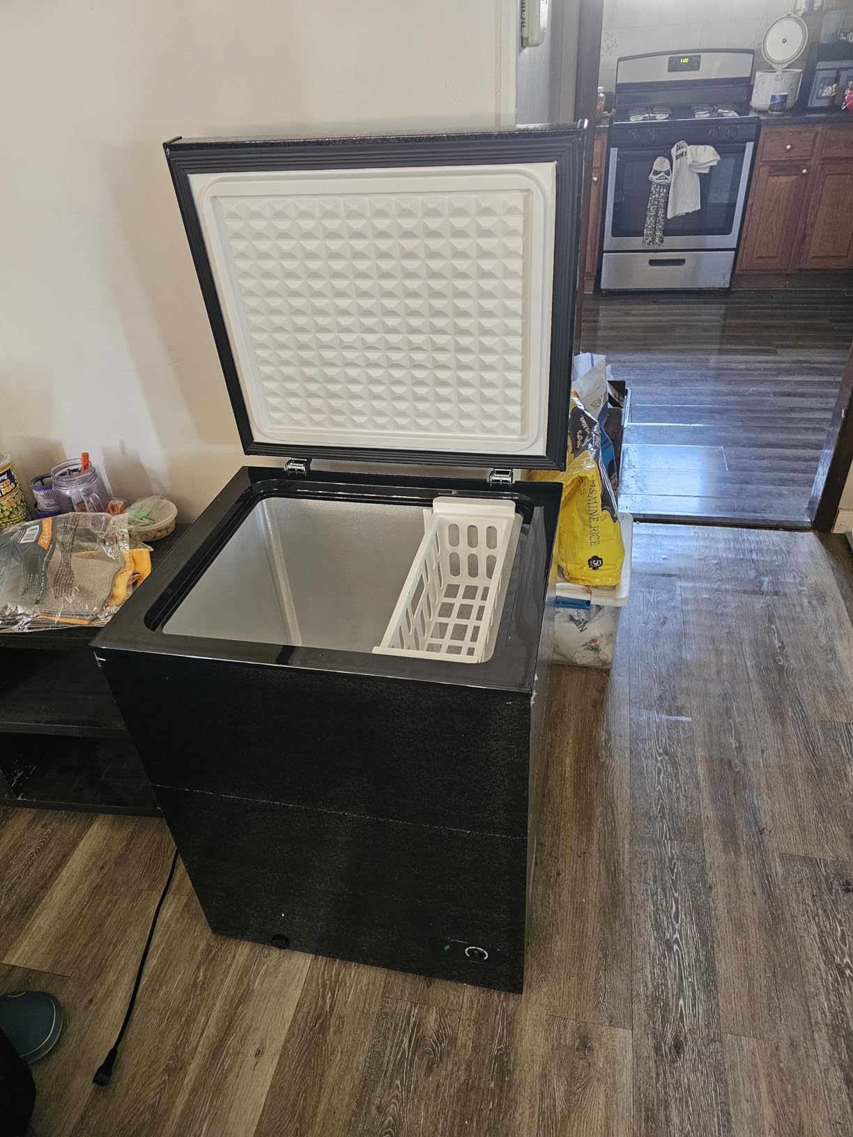 TABU 12.0 Cubic Feet Chest Freezer, Large Freestanding Deep Freezer, White | Compact, Top Opening, 7 Level Adjustable Thermostat & Removable Basket, Space-Saving, Low Noise customer photo 1