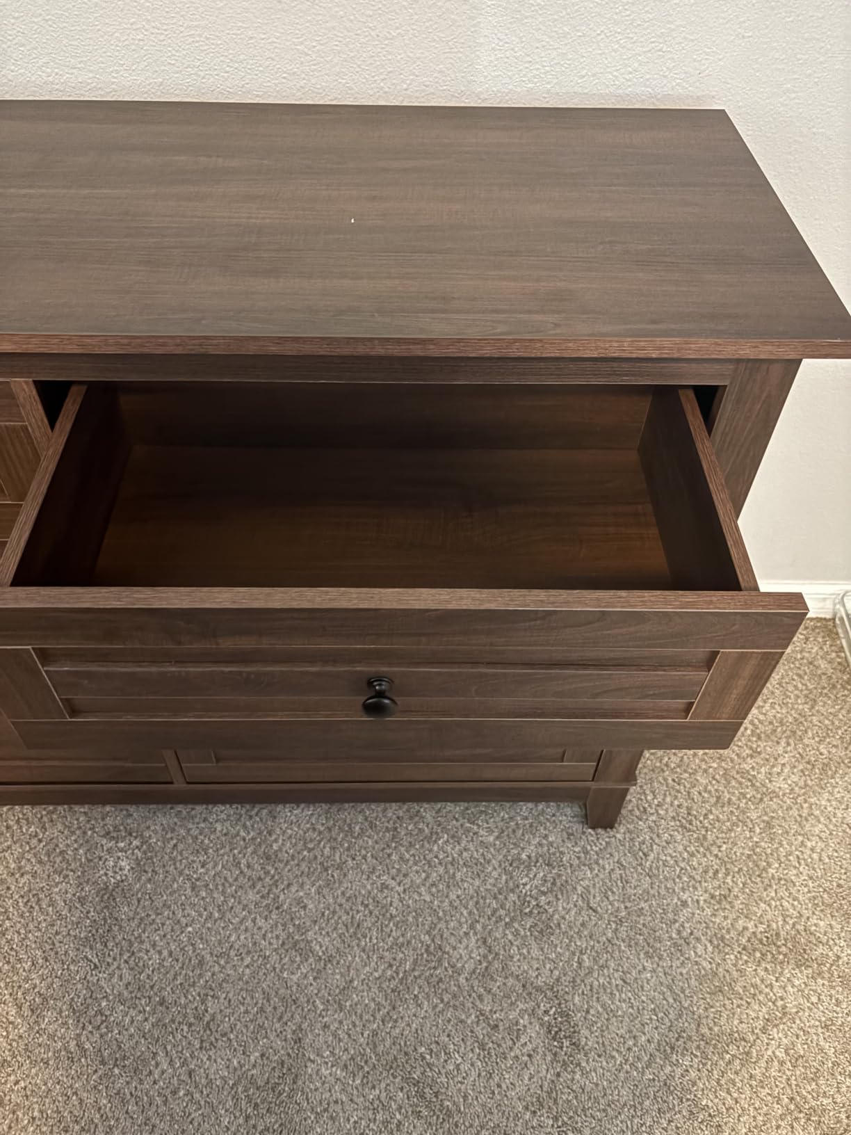 GarveeHome 5 Dresser for Bedroom, 41.3 in Tall Vertical Drawer Dresser with Large Storage, Freestanding Wooden Closet Chest for Bedroom, Living Room, Walnut customer photo 1
