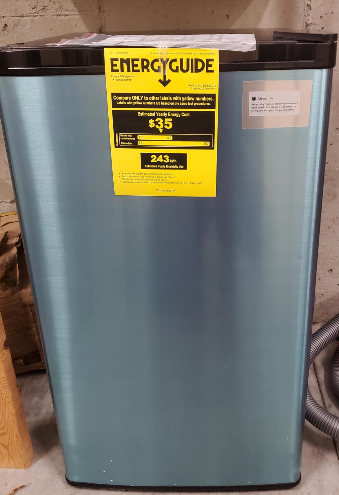 Feelfunn 3.2 Cu.Ft Mini Fridge with Freezer, 2 Door Dorm Fridge, Silver customer photo 1