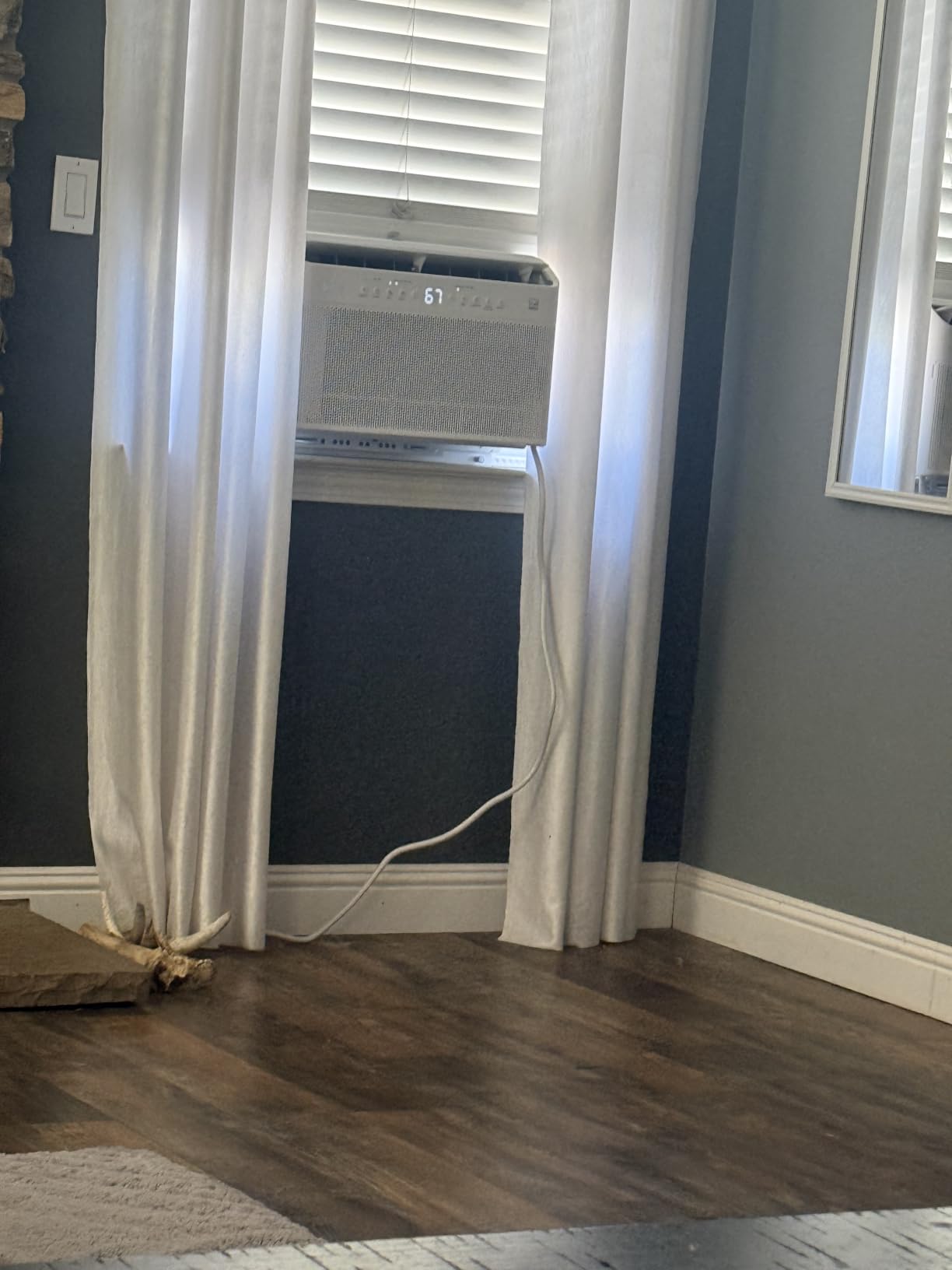 Midea 12,000 BTU U Shaped Window Air Conditioner, Cools up to 550 Sq Ft | Ultra Quiet U-Shaped Design, Inverter Control, Open Window Flexibility, Alexa/Google Assistant, 37% Energy Savings, 2026 New customer photo 1