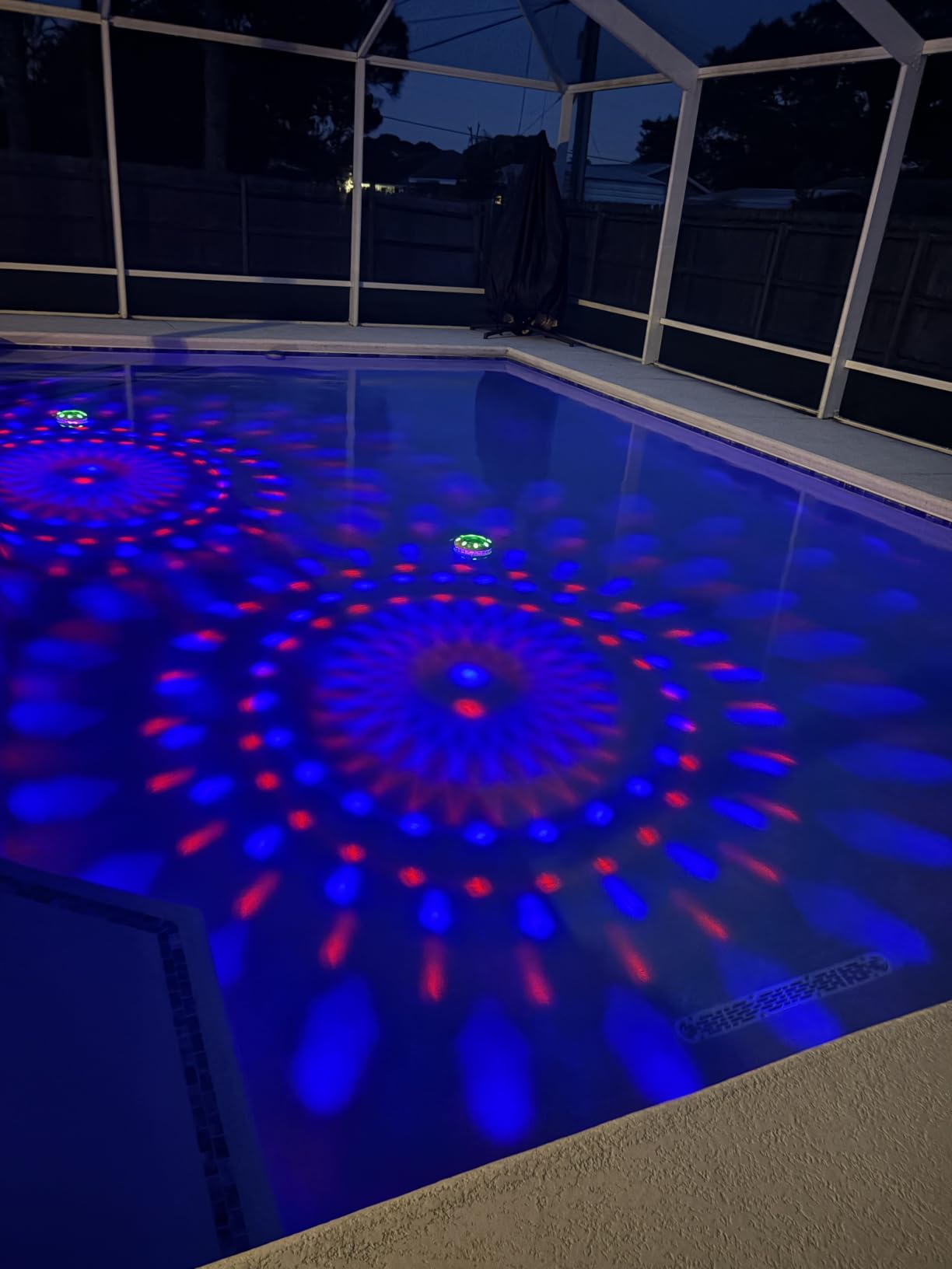 Floating Pool Lights with Remote, 6.5-Inch Top-to-Bottom Dynamic Color Changing Solar Pool Lights, IP68 Waterproof (2 Pack) customer photo 1