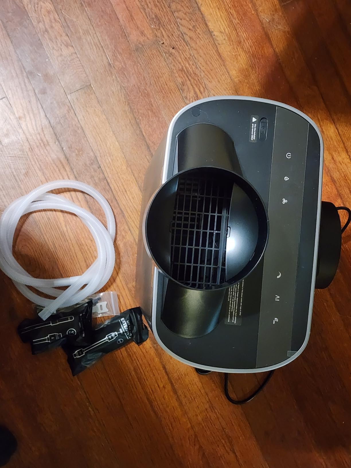 AC Infinity HYDRONE 7, Smart Plant Dehumidifier, Humidity and VPD Control customer photo 1