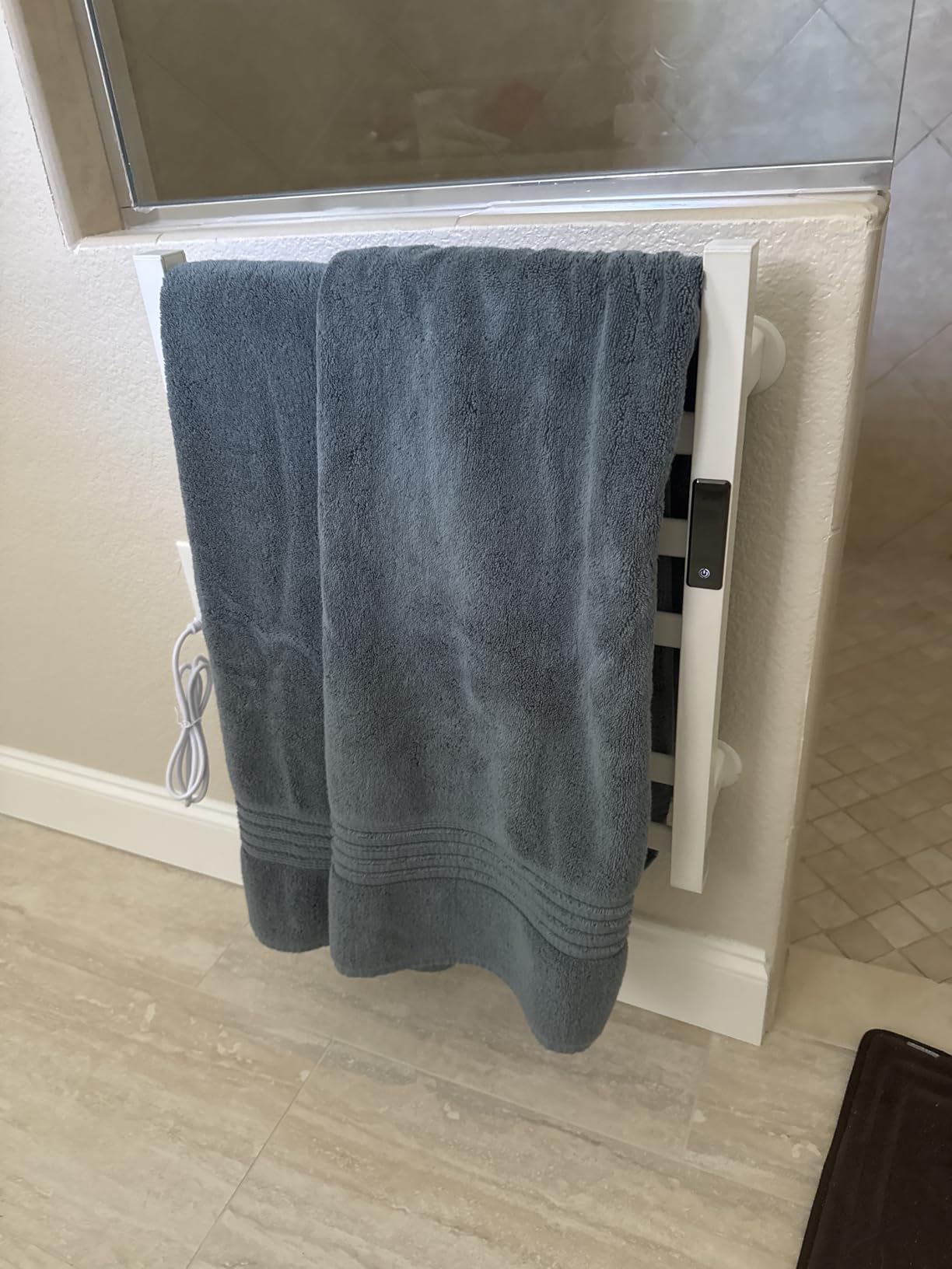 Electric Towel Warmer Wall Mounted, Heated Towel Rack with Intelligent Timer & Temperature Control, Plug-in or Hardwired, Left/Right Compatible, 21 Inch, Black customer photo 2