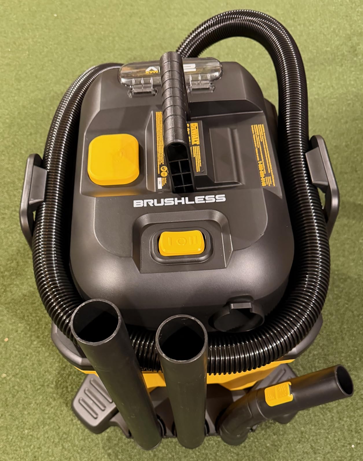 DEWALT 20V MAX Cordless Wet Dry Shop Vac 6 Gallon, Portable Vacuum Cleaner with Powerful Suction, Blower Function, On-Board Storage, Jobsite & Garage Vacuum, Tool Only, DXCVXA06B customer photo 2