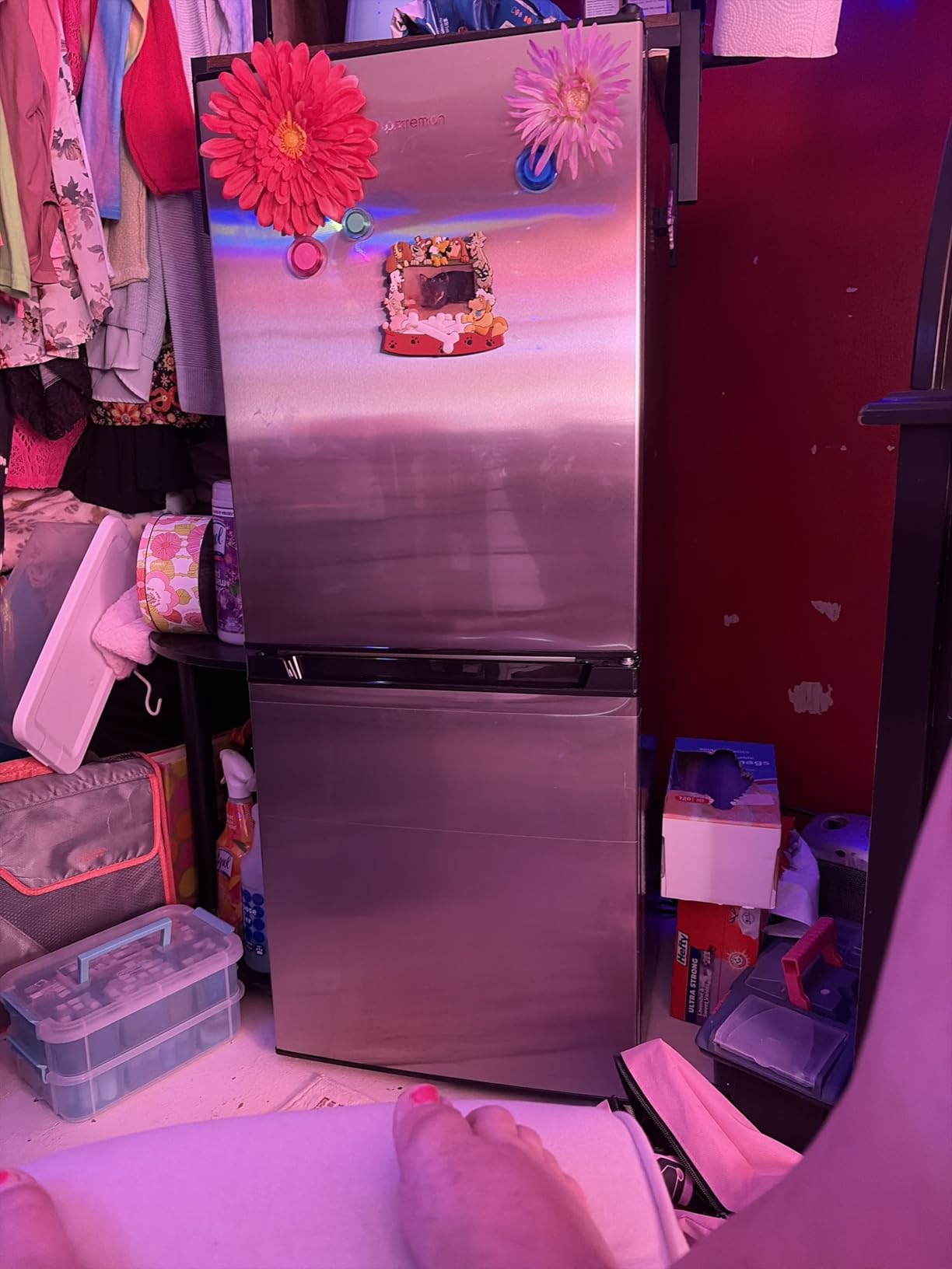 Upstreman 4.0 Cu.Ft Mini fridge with Bottom Freezer, Double Door, Low Noise | Large Capacity Fridge, for Bedroom, Apartment, Kitchen, BM40 (Stainless) customer photo 1