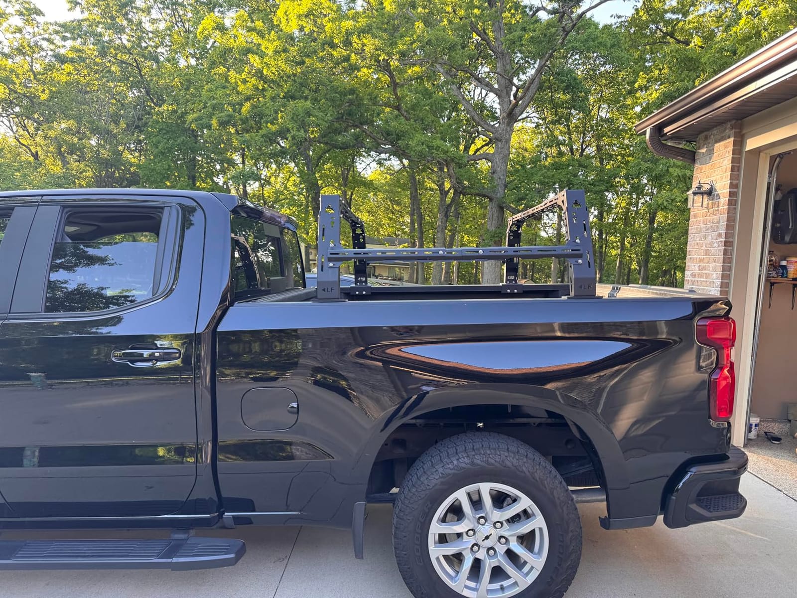 TRUMGETA Overland Bed Rack Fit for Toyota Tacoma and Jeep Gladiator | Mid-Size Pickups with T-Slot Tonneau Covers, 18.8