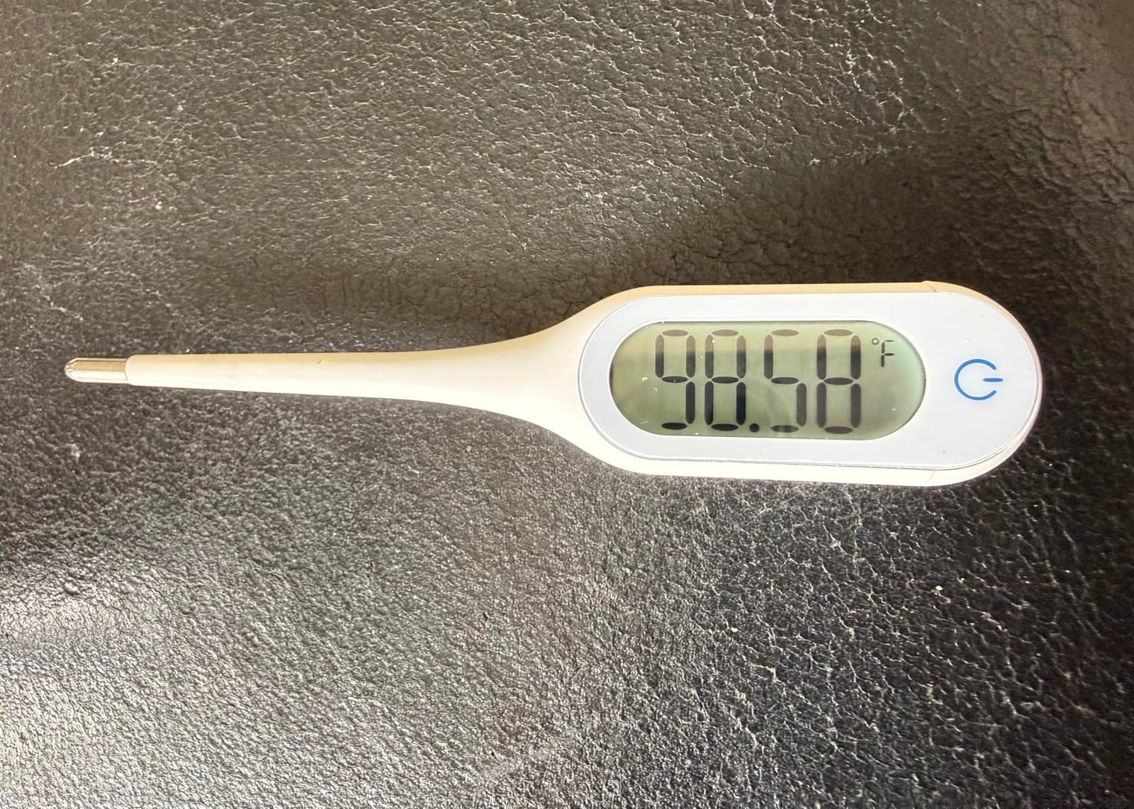 8 Seconds Basal Thermometer for Adult & Kids, Accurate & Safe Thermometer (White) customer photo 2