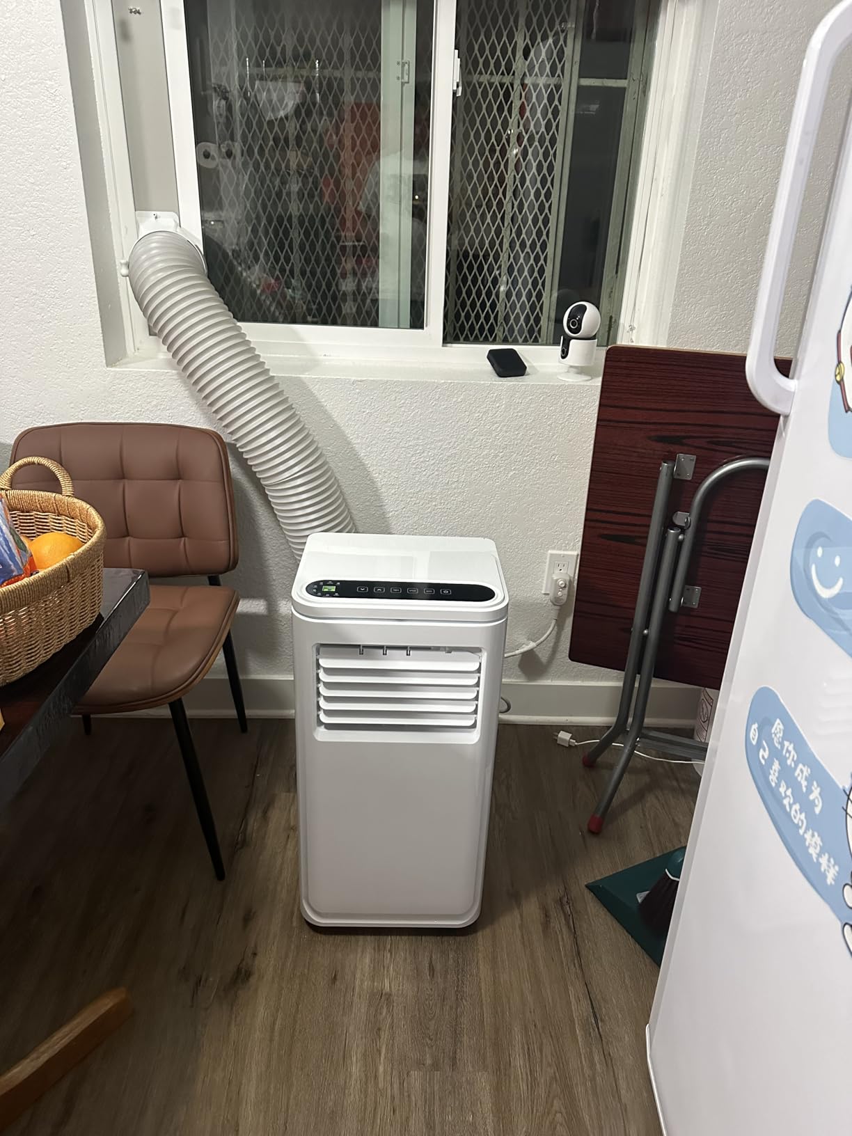 Uthfy 14,000BTU Portable Air Conditioners, 4-in-1 Function Ac Unit with Cooling, Dehumidifier,Fan and Sleep Mode, Self-evaporation, 24H Timer Auto-on/off, Cools up to 750 sq.ft, Window kits Included customer photo 1