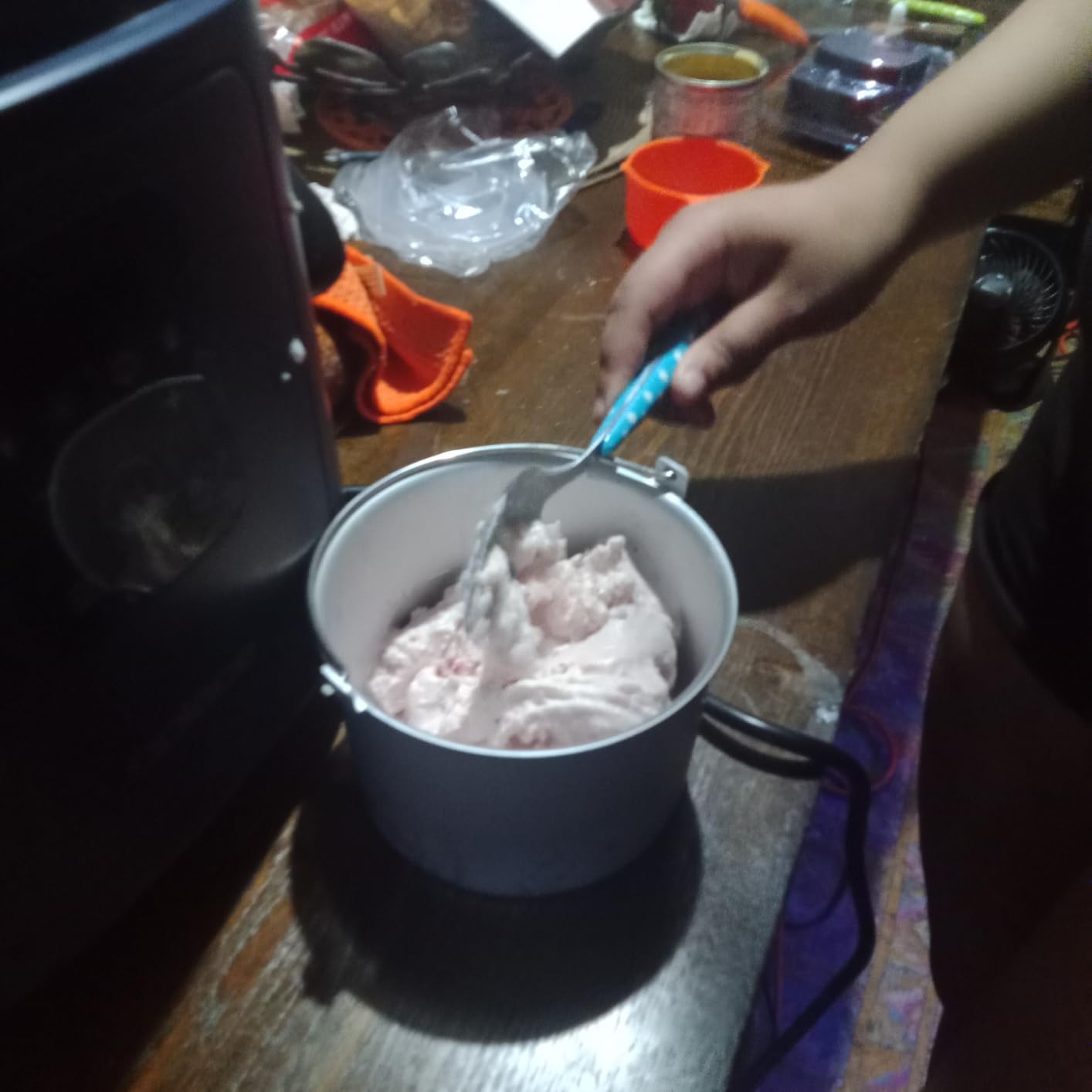 4-in-1 Compressor Ice Cream Maker (1.0Qt), No Pre-Freezing, Automatic Yogurt Maker, Gelato Sorbet Frozen Yogurt Soft Serve Machine, Compact Vertical Design for Home Kitchen (Blue) customer photo 2