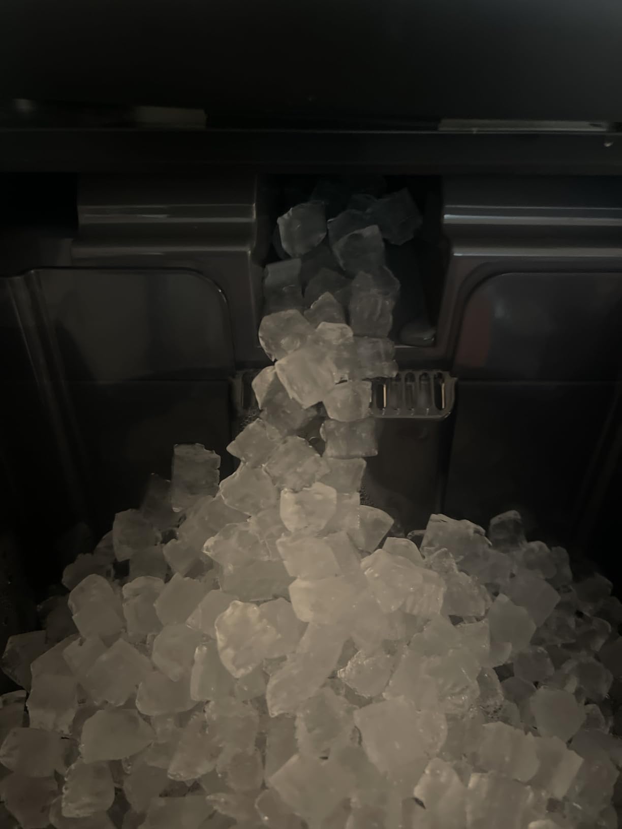 Silonn Nugget Ice Maker Countertop with Detachable Basket and Handle customer photo 1