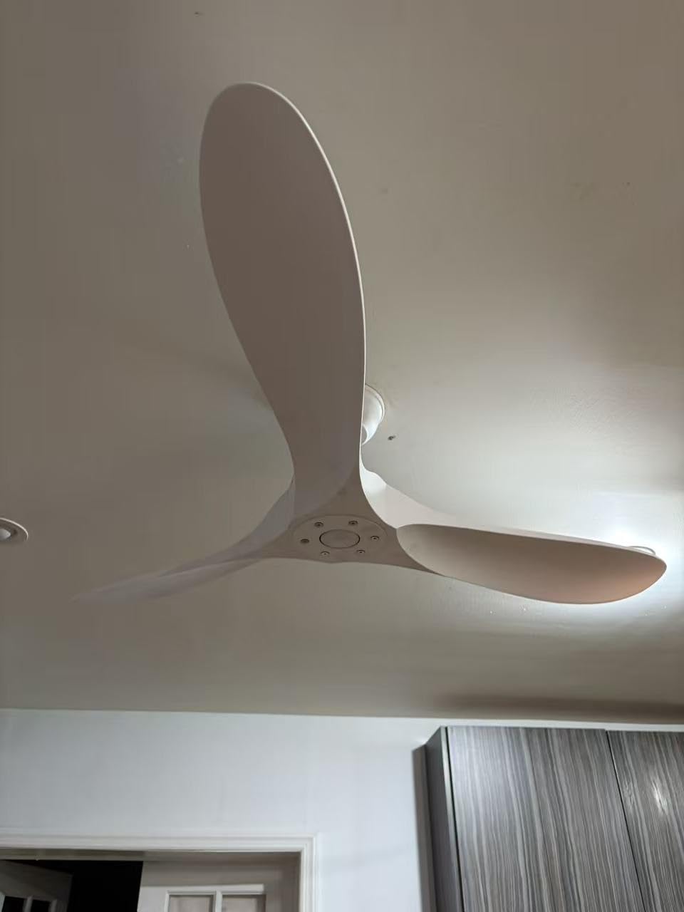 Obabala Black Outdoor Ceiling Fan, 52 in Ceiling Fans No Light with Remote Control, 3 Blades, 6 Speed Reversible DC Motor Modern for Patios, Living Room, Bedroom, Porch customer photo 2