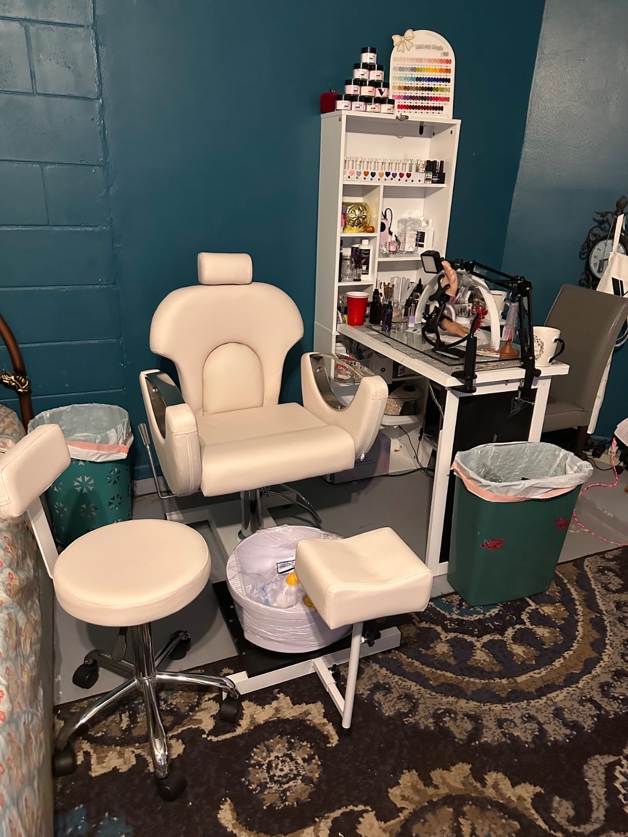 Pedicure Chair No Plumbing with Stool and Massage Bath Bowl for Foot Spa | 360° Swivel Pedicure Station Hydraulic Adjustable Height No Plumbing Black customer photo 2