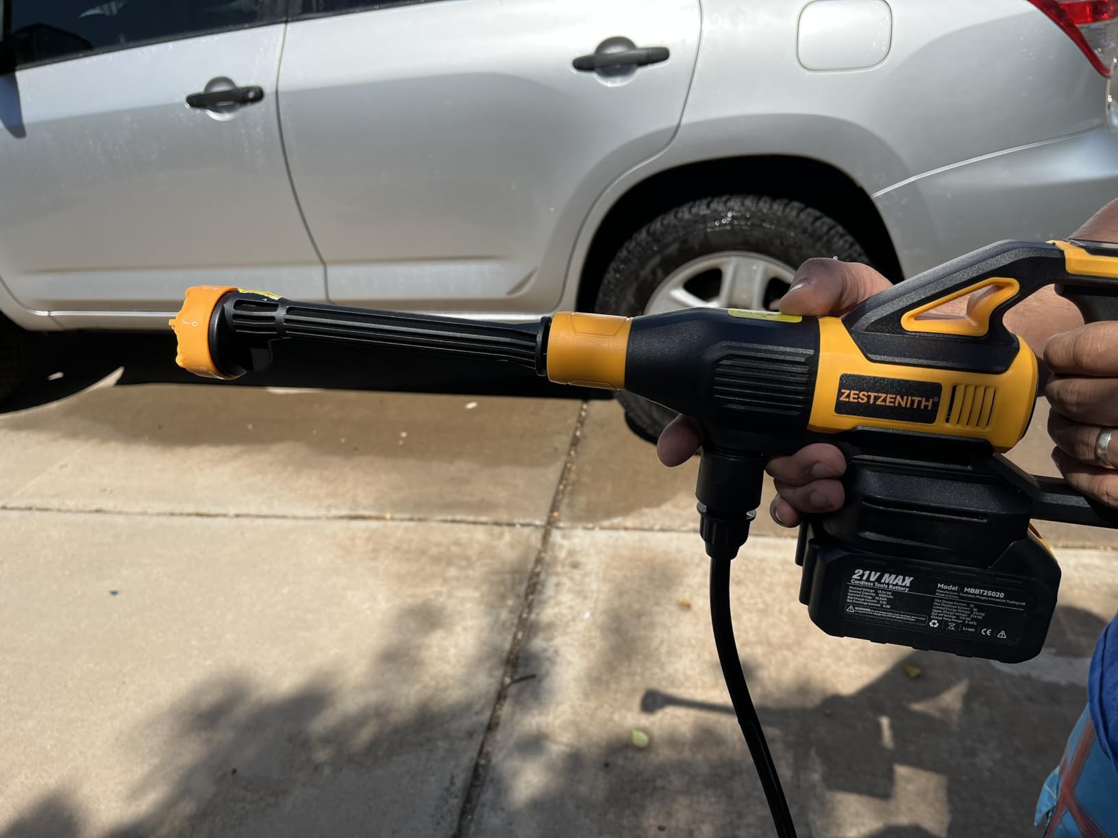 Cordless Pressure Washer Battery Powered, Handheld Cordless Power Washer (GlowYellow-Black) customer photo 2