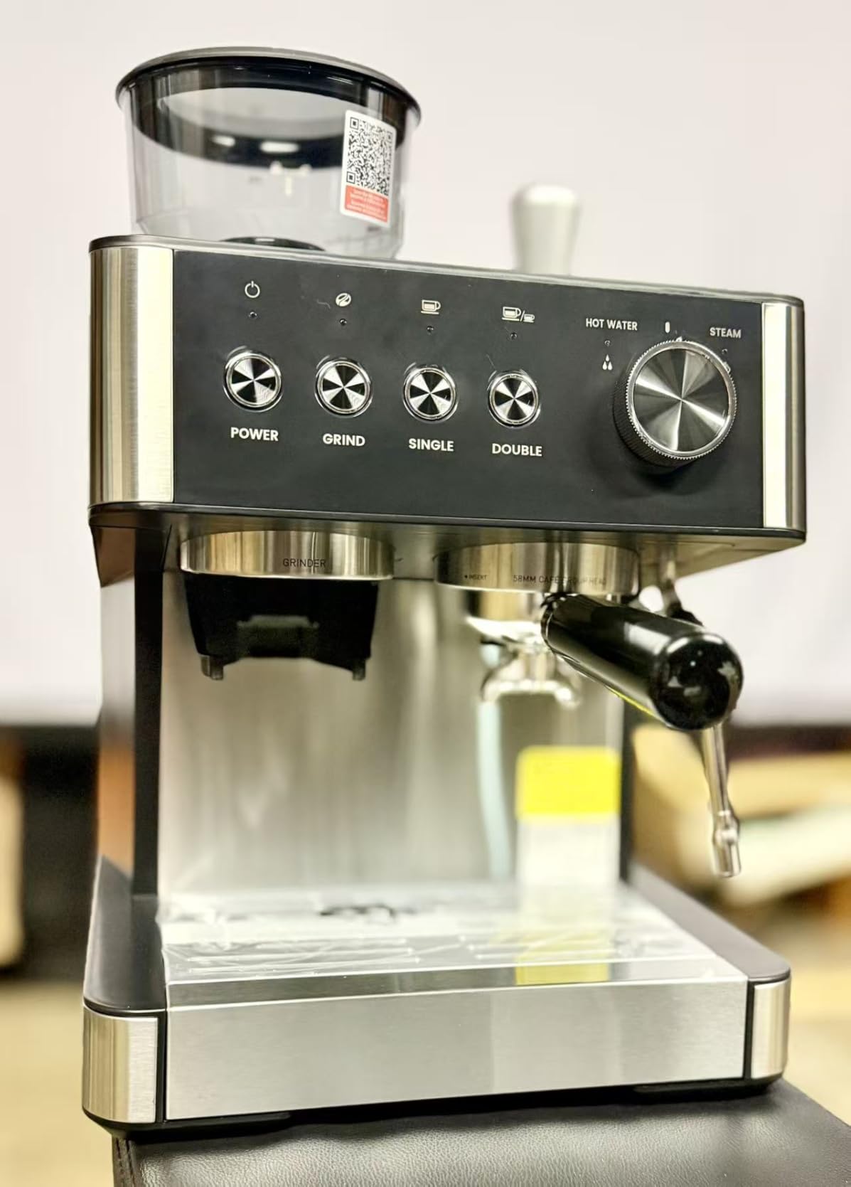(2026 Upgrade) 15 Bar Espresso Machine with Built-in Anti-Clog Coffee Grinder, Expresso Coffee Machines with Milk Steam Wand/Frother/Tamping Tools,Espresso Maker with Grinder for Lattes-Almond customer photo 1