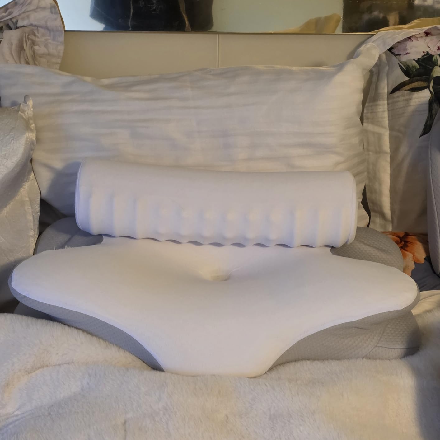 Pain Relief Cervical Neck Pillow, Ergonomic Contour | Q-Max Cooling | Non-Temperature Memory Foam | Side/Back/Stomach Sleeper Support for Sleeping, Reading, Scrolling,(White & Dark Grey) customer photo 1