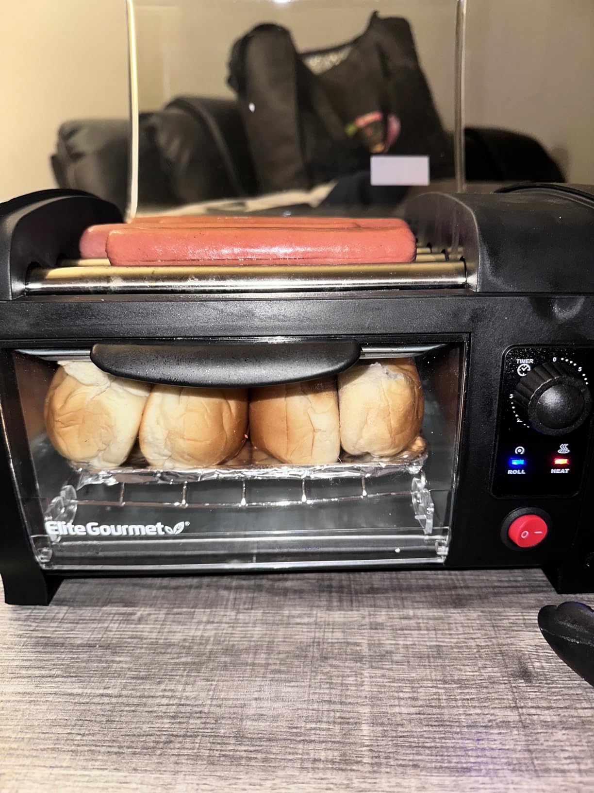 Elite Gourmet 8-Hot Dog Roller/Toaster Oven, 5 Rollers, Auto Shut-Off, Red | 30-Min Timer, Stainless Steel Rollers, 2 Warming Racks, Bun Warmer & Drip Pan customer photo 1