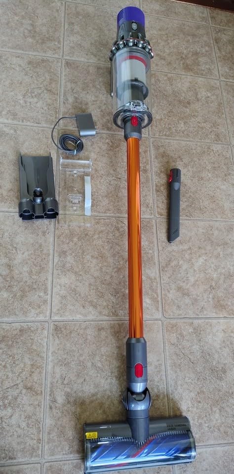 Dyson Cyclone V10 Origin Cordless Vacuum customer photo 2