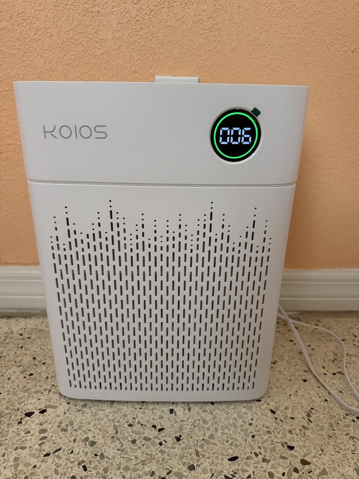 KOIOS H13 True HEPA Air Purifier for Home Bedroom 2500 sq ft, Carbon Filter | PM2.5 AQI Display & Auto Mode, 20dB Sleep Mode, Washable Filter & Filter Reminder for Pet Hair, Odors, Dust, Smoke, AP2503 customer photo 2