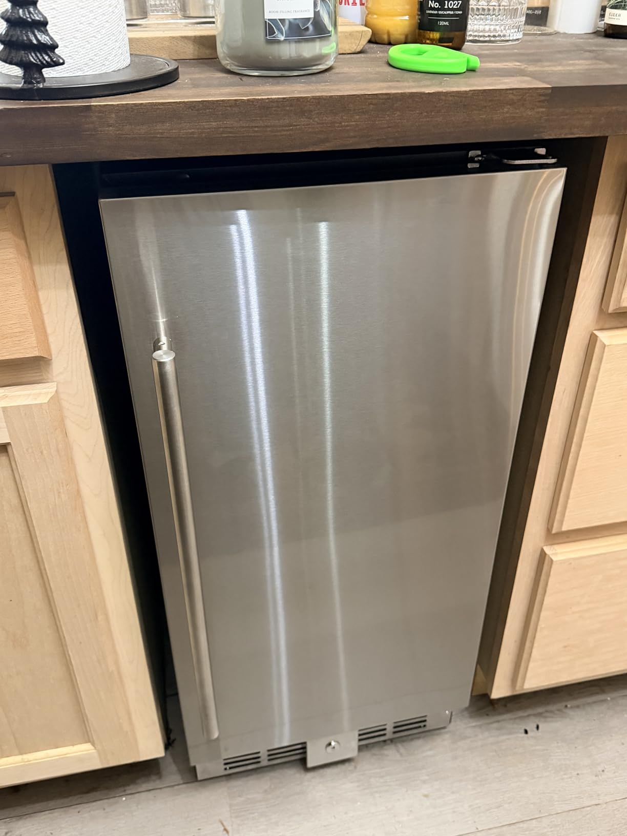 Electactic 15 Inch Outdoor Beverage Refrigerator, Undercounter Beverage Cooler with Stainless Steel Door, Built-in & Freestanding Drink Fridge for Beer Wine Soda, Outdoor Fridge for Patio Home Kitchen customer photo 1