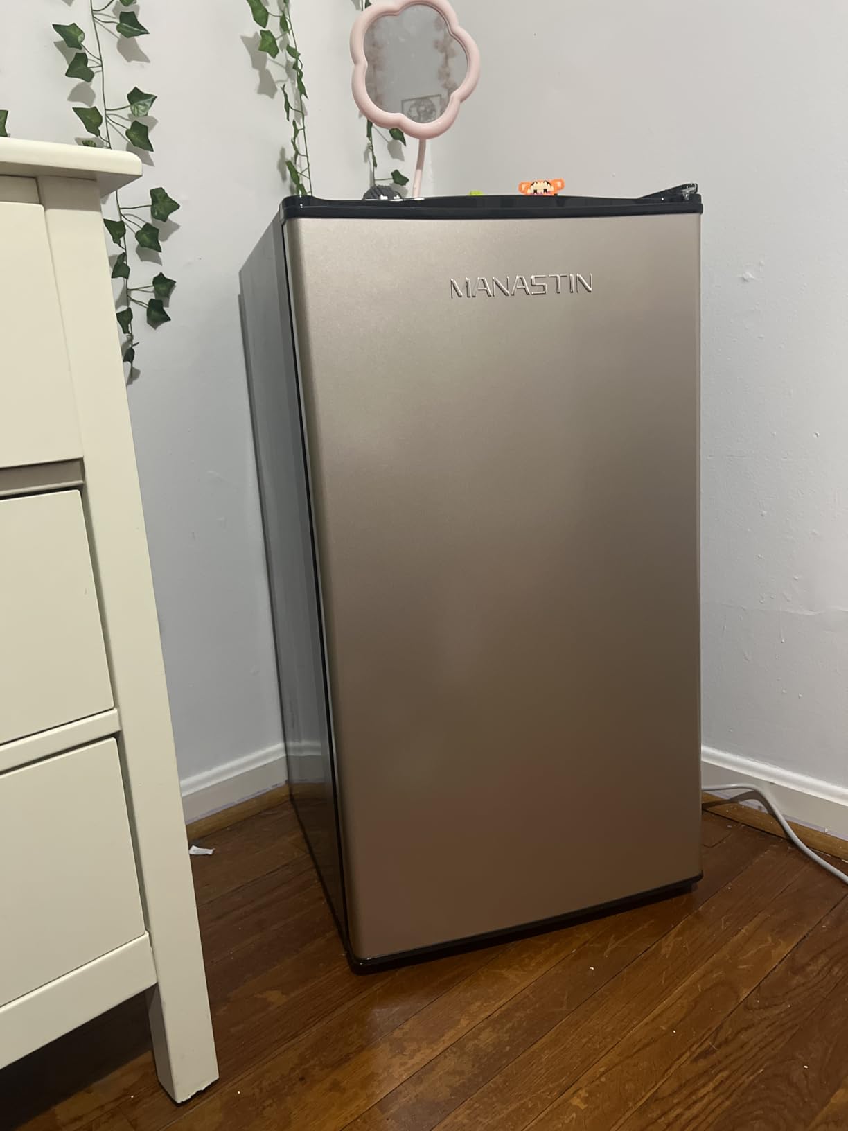 Tehanld 3.6 Cu.Ft Mini Fridge with Freezer for Dorm Office, Black | Double Door Compact Refrigerator with Low Noise Technology, Removable Shelves for Bedroom and Apartment Storage customer photo 1