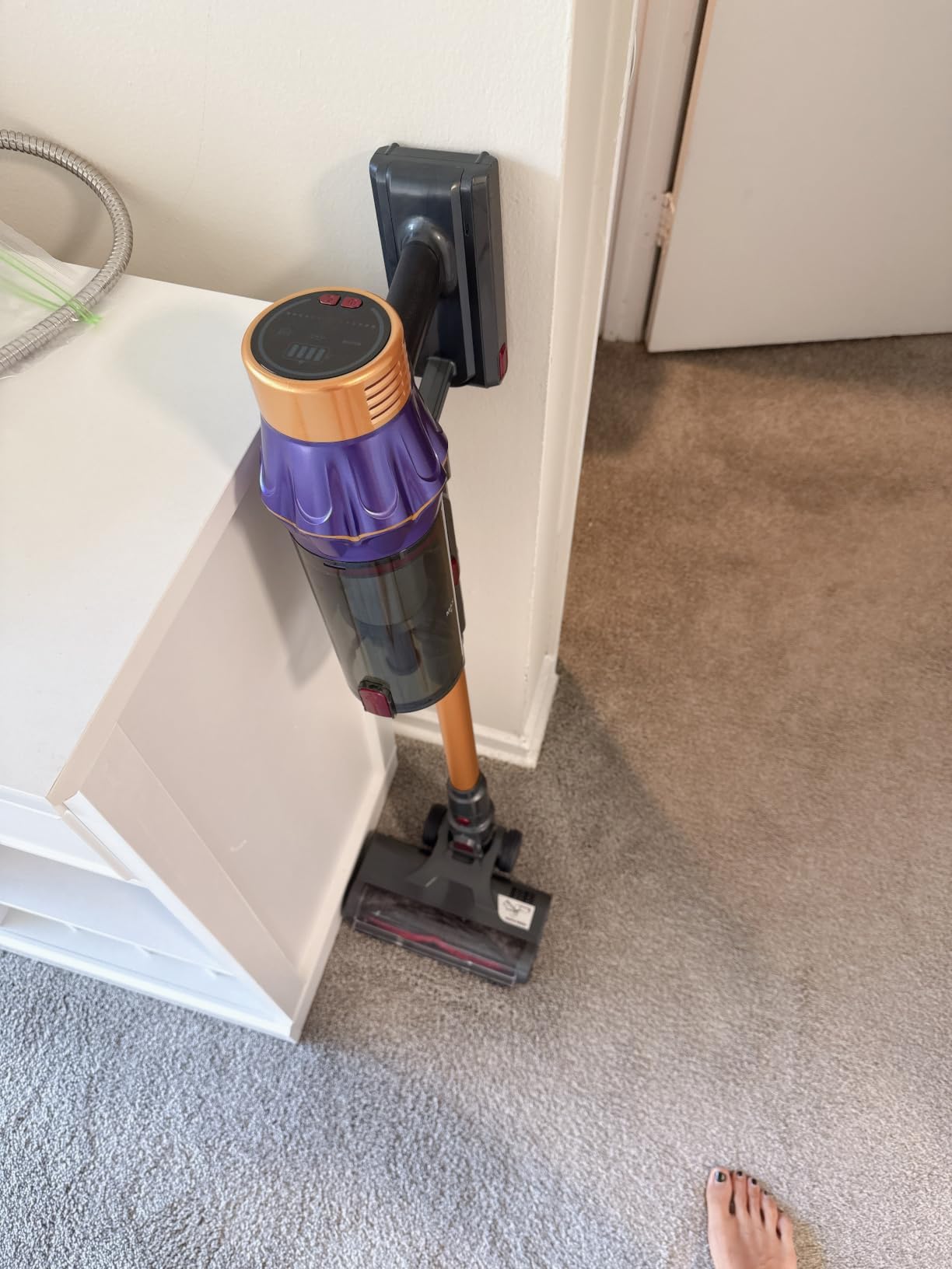 Cordless Vacuum Cleaner, 650W/60KPA/70 Mins Vacuum Cleaners for Home with Self-Standing, Anti-Tangle Vacuum Cordless, Smart Display and 1.8L Cup Cordless Stick Vacuum Cleaner for Pet Hair/Carpets customer photo 2