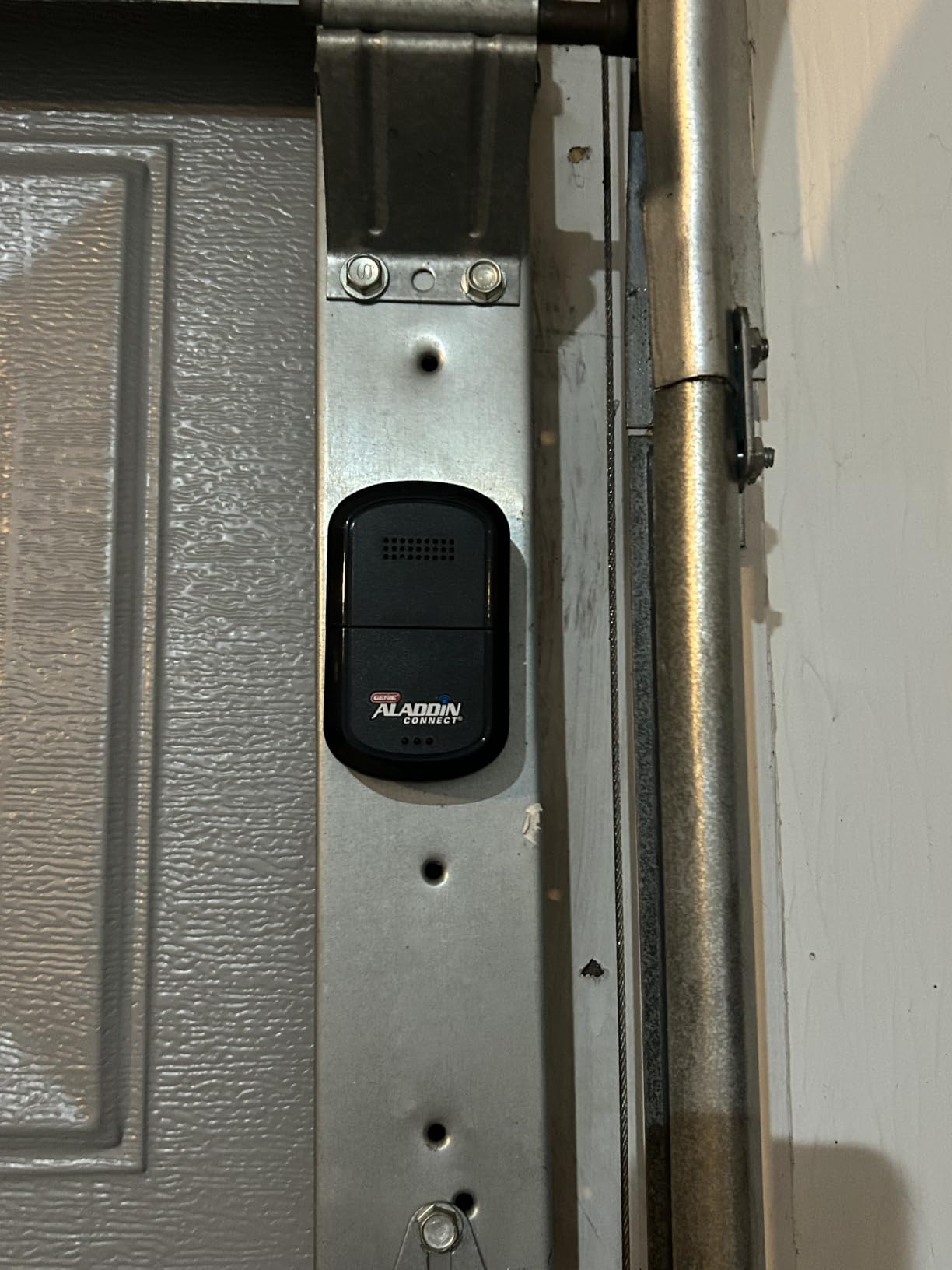 Genie Aladdin Connect Smart Garage Door Controller, Single Door Kit ALKT2-R | Wi-Fi Enabled, App Control, Works with Most Major Brands, Monitor & Control Garage from Anywhere with iOS & Android Devices customer photo 2